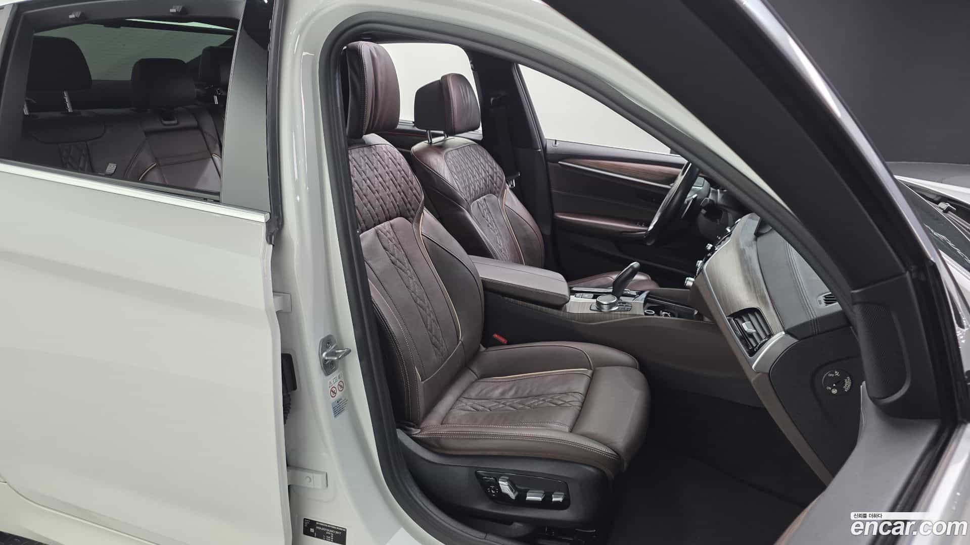 5-Series BMW 2017.11-OPTION-16