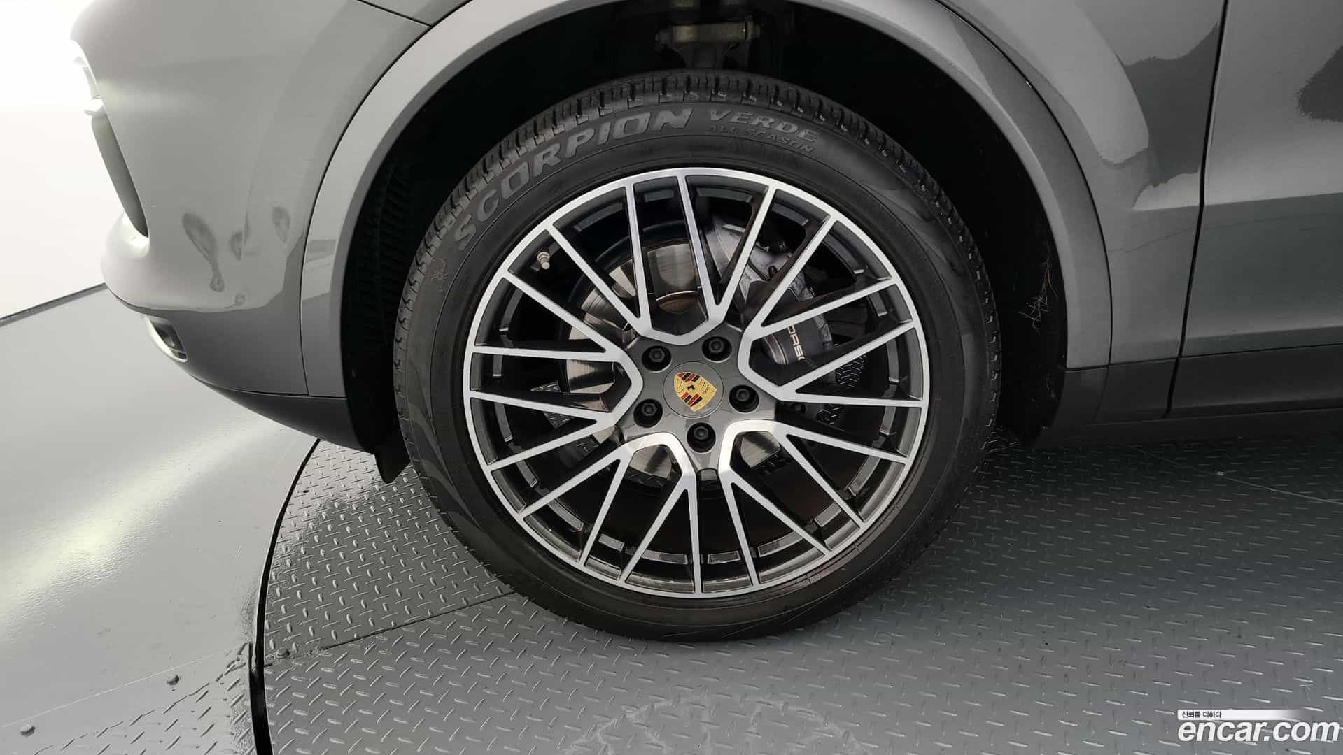 Cayenne Porsche 2019.2-OUTER-005