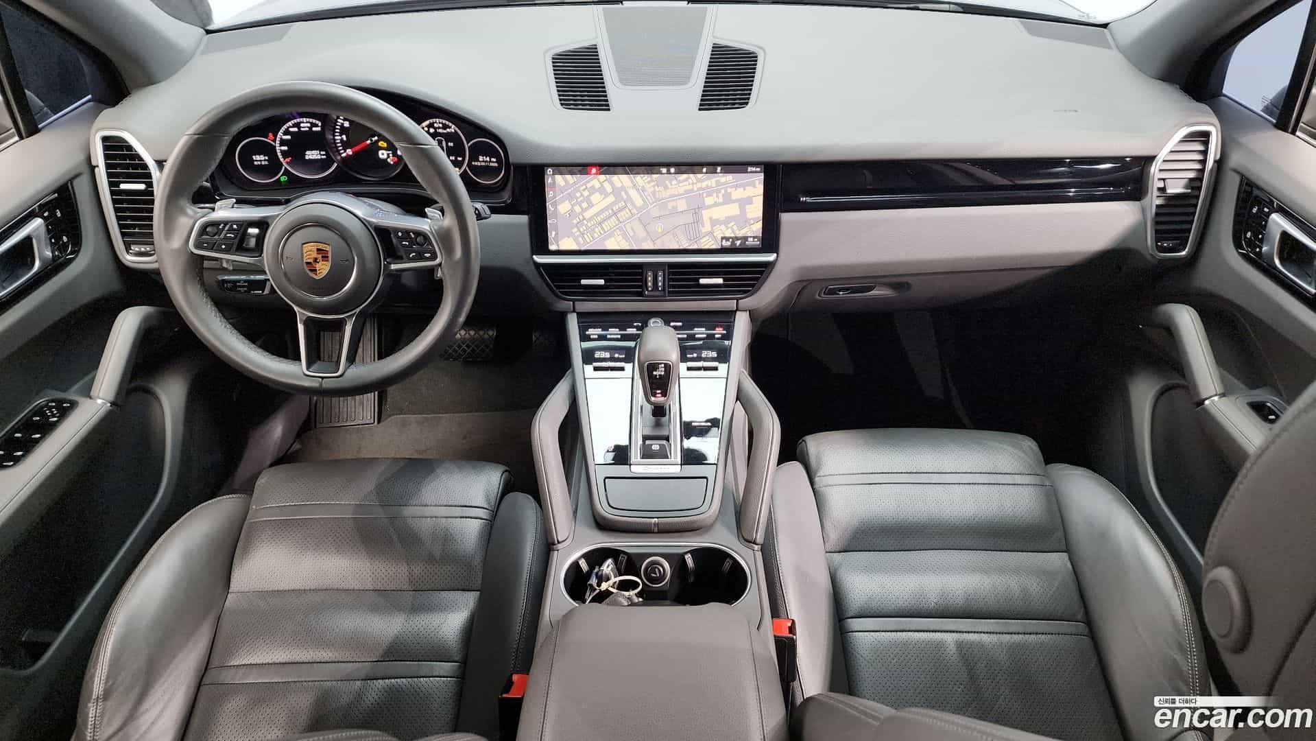 Cayenne Porsche 2019.2-INNER-007