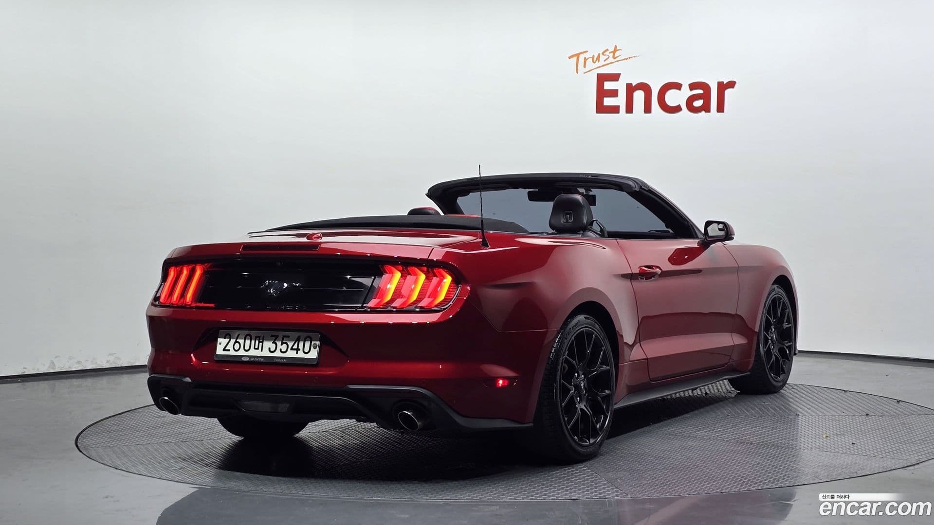Main__Slider__Photo:Mustang Ford 2020.5-0