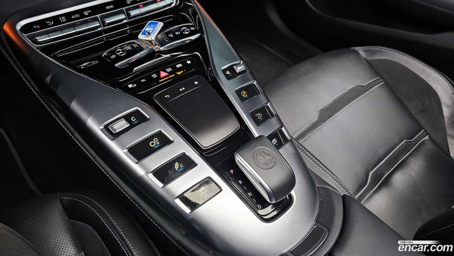 AMG GT Mercedes-Benz 2022.10-INNER-009