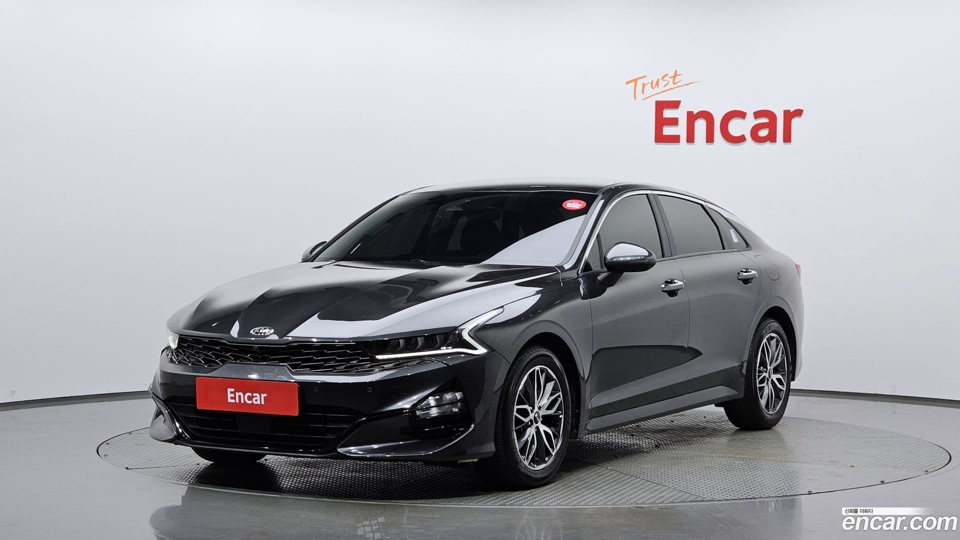 Main__Slider__Photo:K5 Kia 2021.1-0
