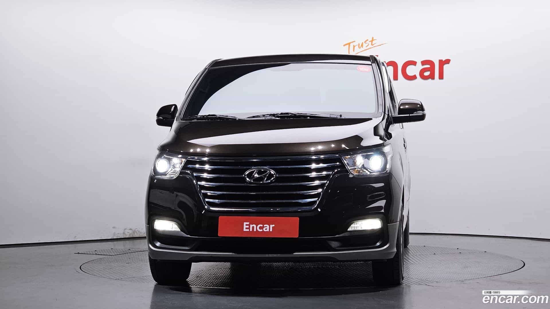 Starex Hyundai 2018.5-OUTER-003