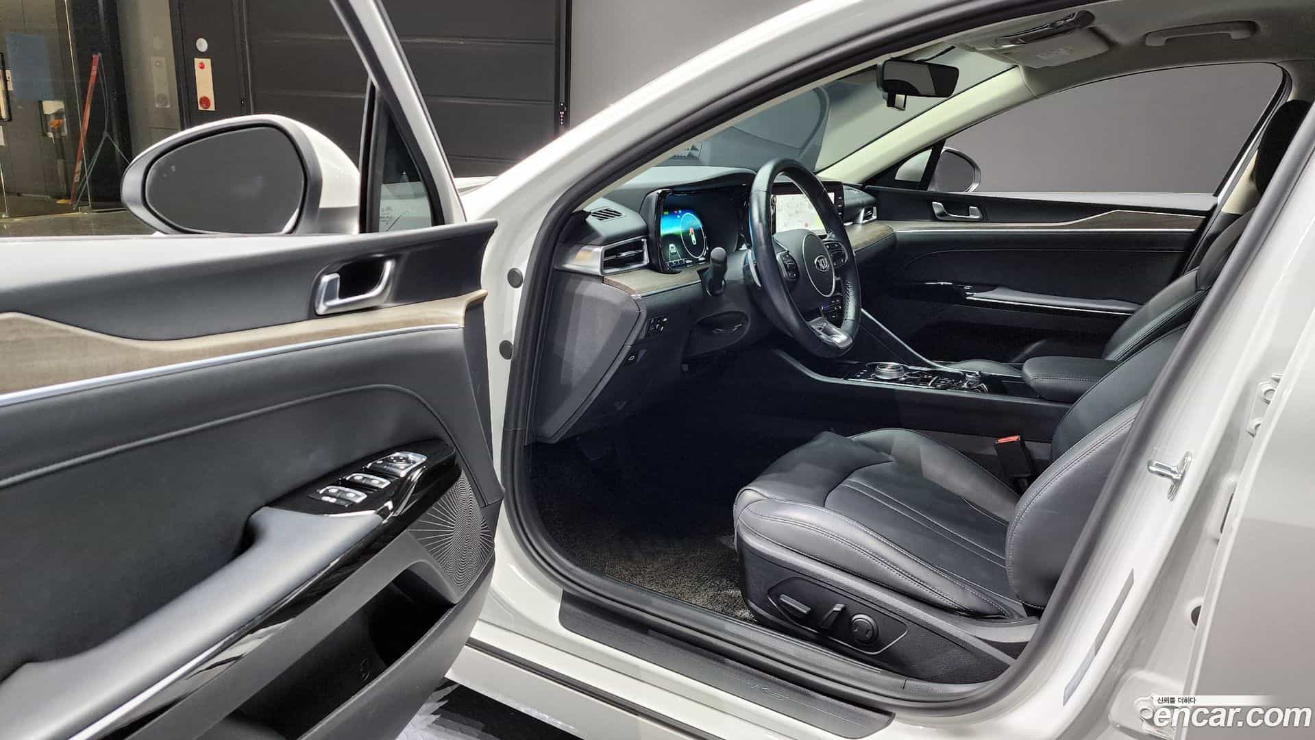 K5 Kia 2021.0-OPTION-015