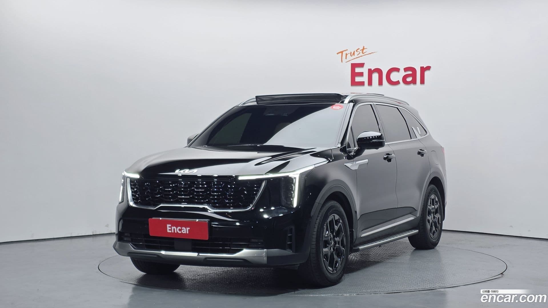 Main__Slider__Photo:Sorento Kia 2023.10-0