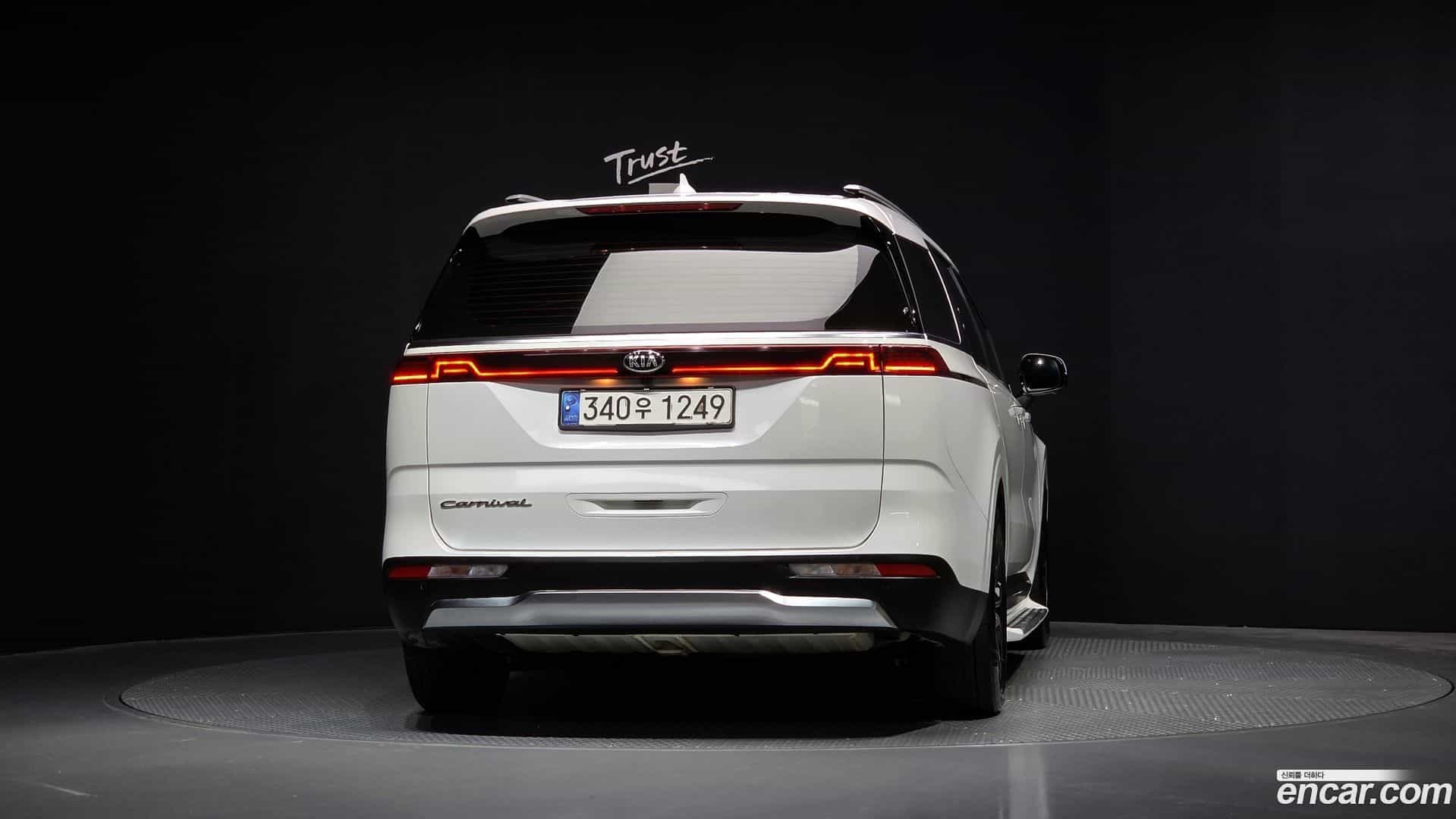 Canival Kia 2021.1-OUTER-4