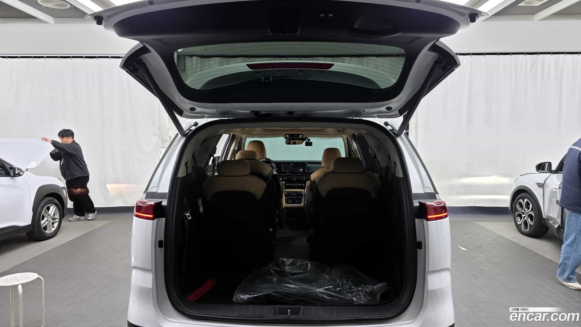 Canival Kia 2021.1-OPTION-24
