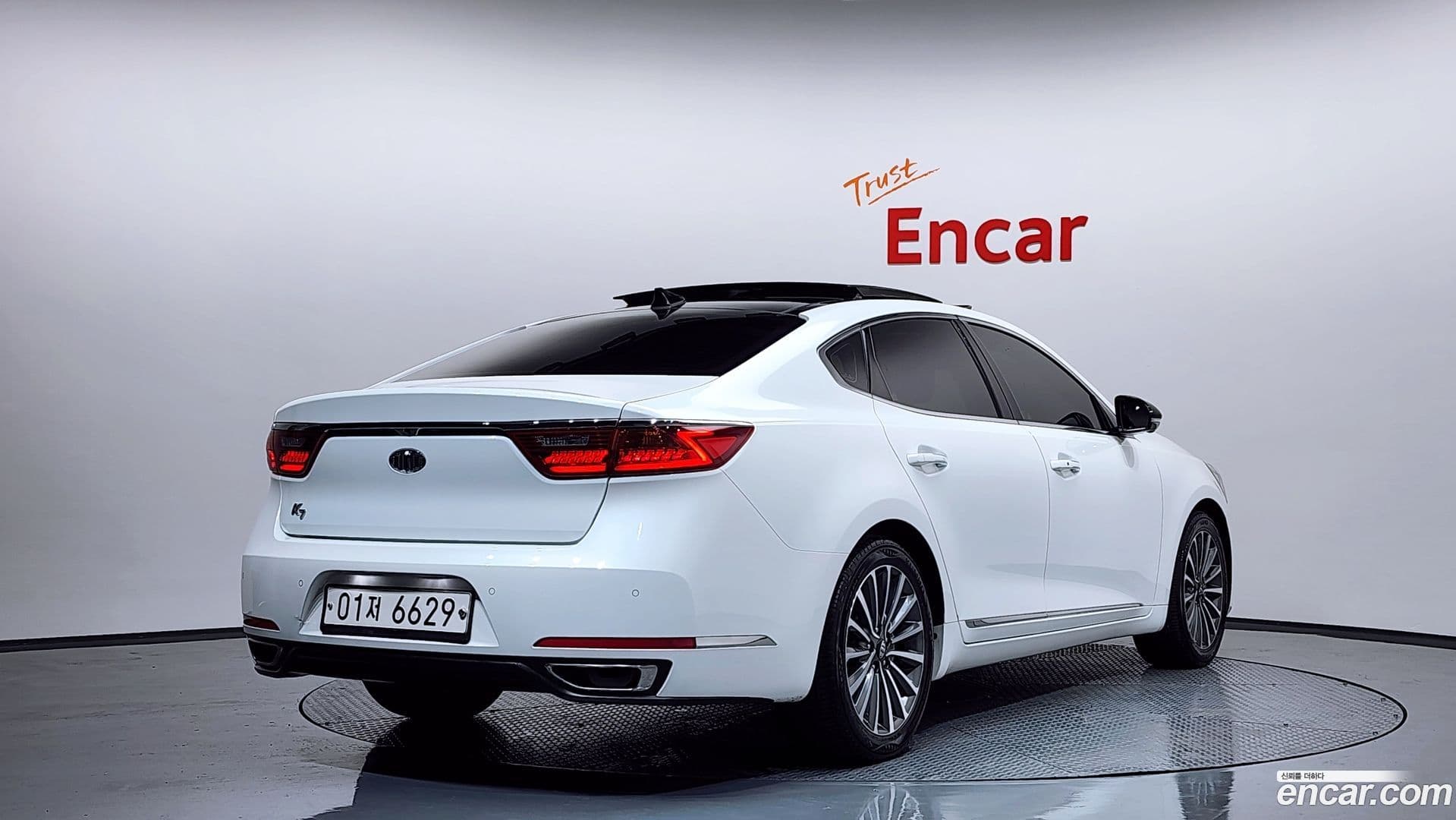 Main__Slider__Photo:K7 Kia 2019.4-0