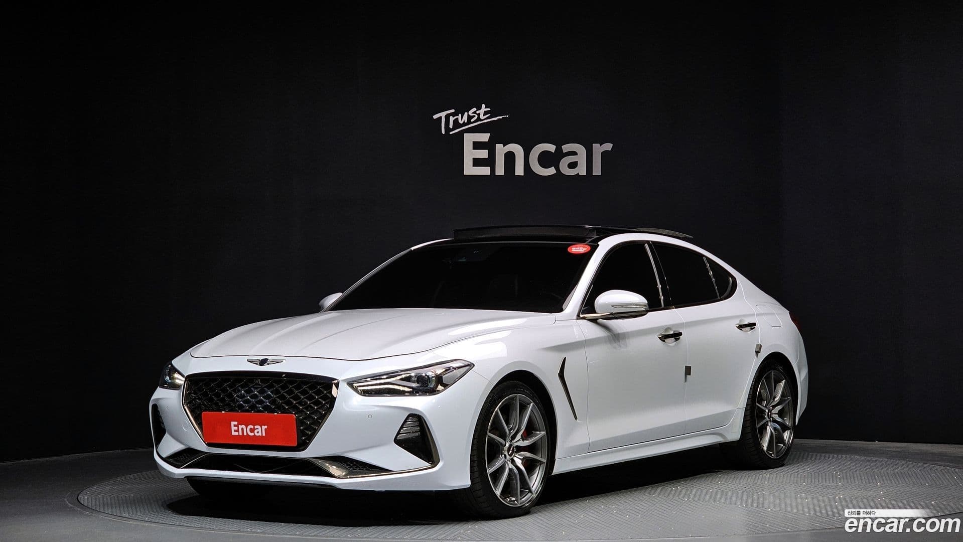 Main__Slider__Photo:G70 Genesis 2018.8-0