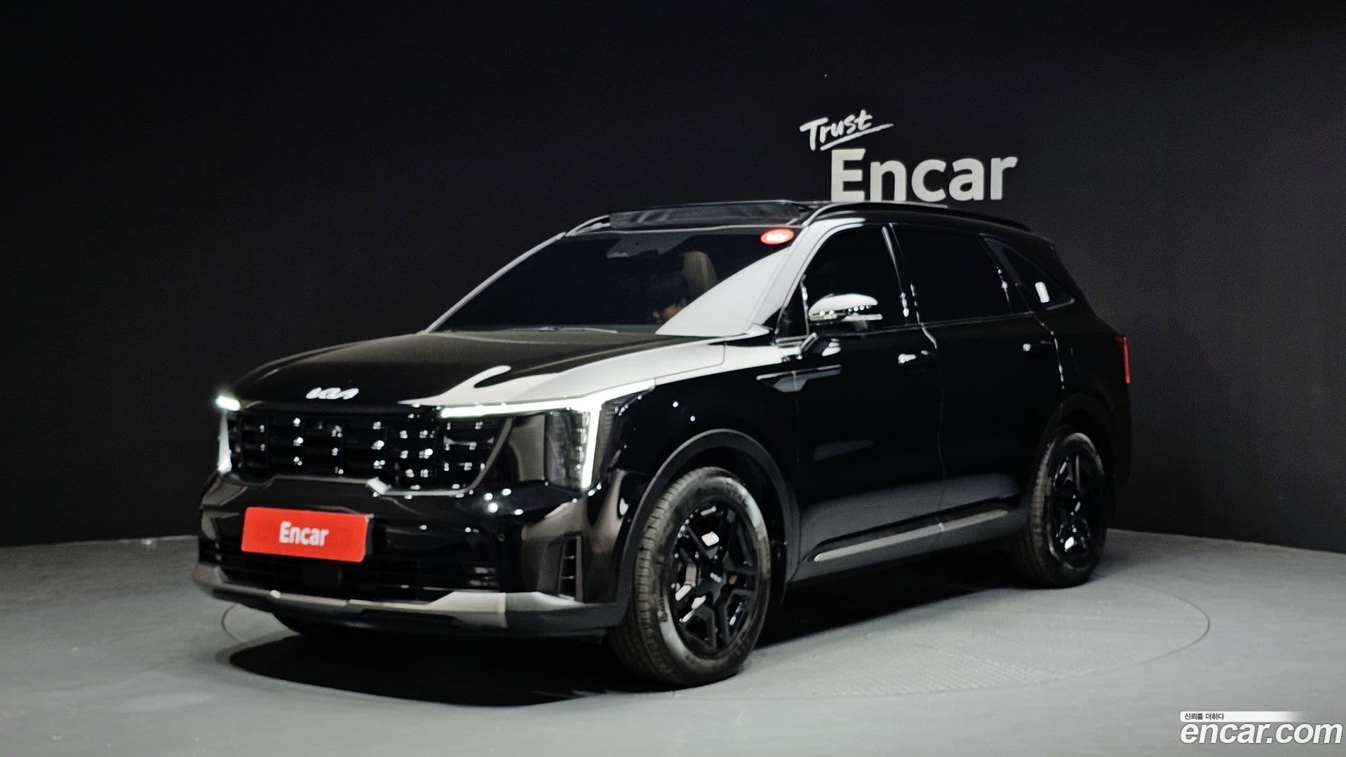 Main__Slider__Photo:Sorento Kia 2023.10-0