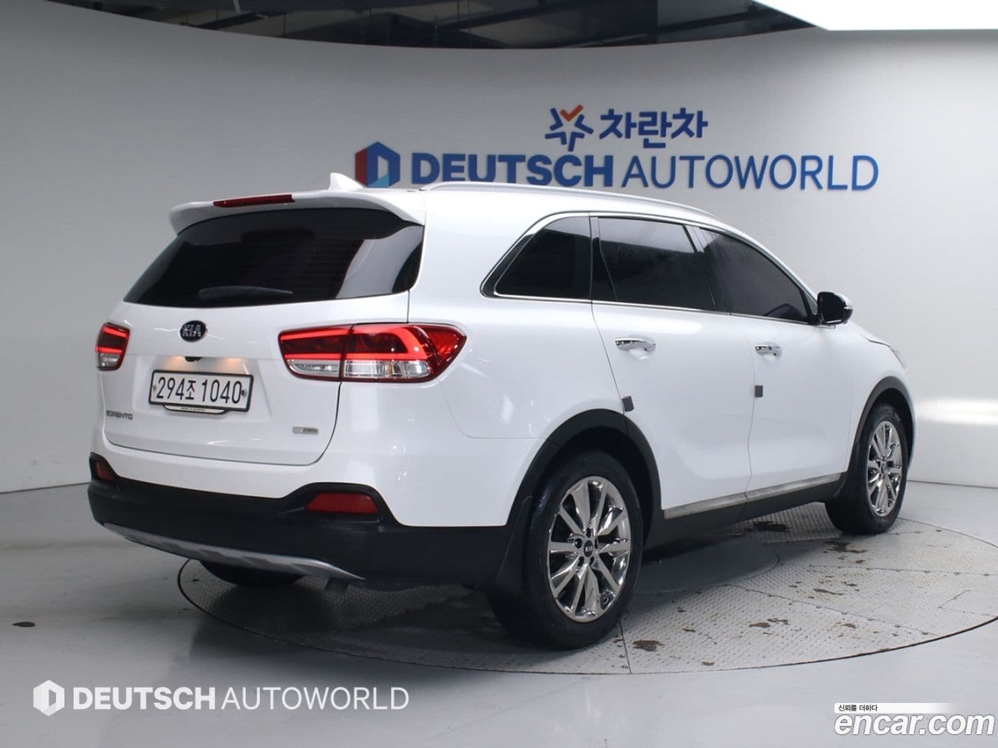 Main__Slider__Photo:Sorento Kia 2017.5-0