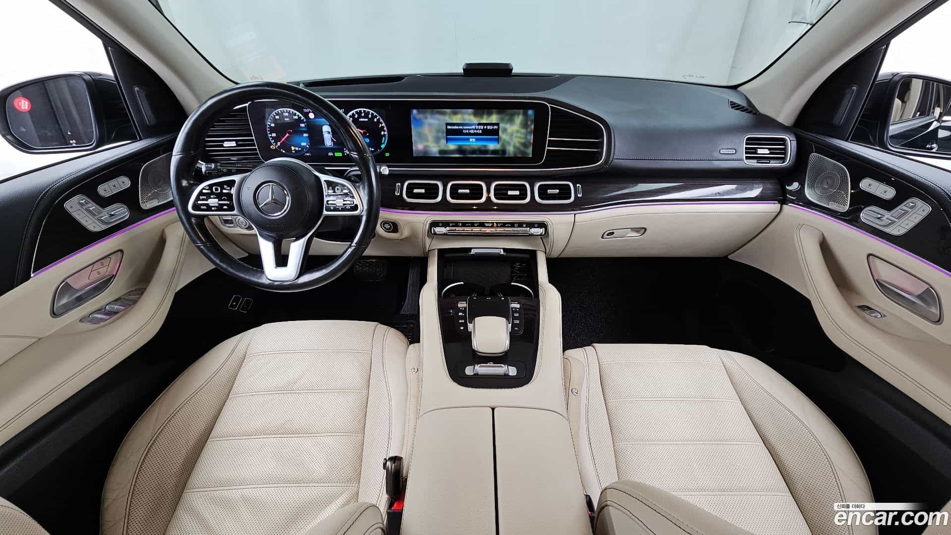 GLE-Class Mercedes-Benz 2021.9-INNER-007