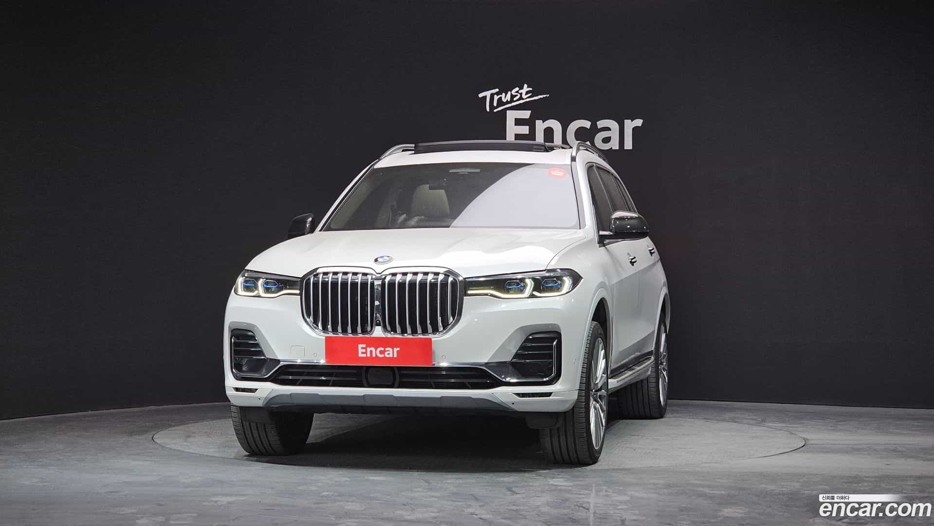 X7 BMW 2021.10-OUTER-003