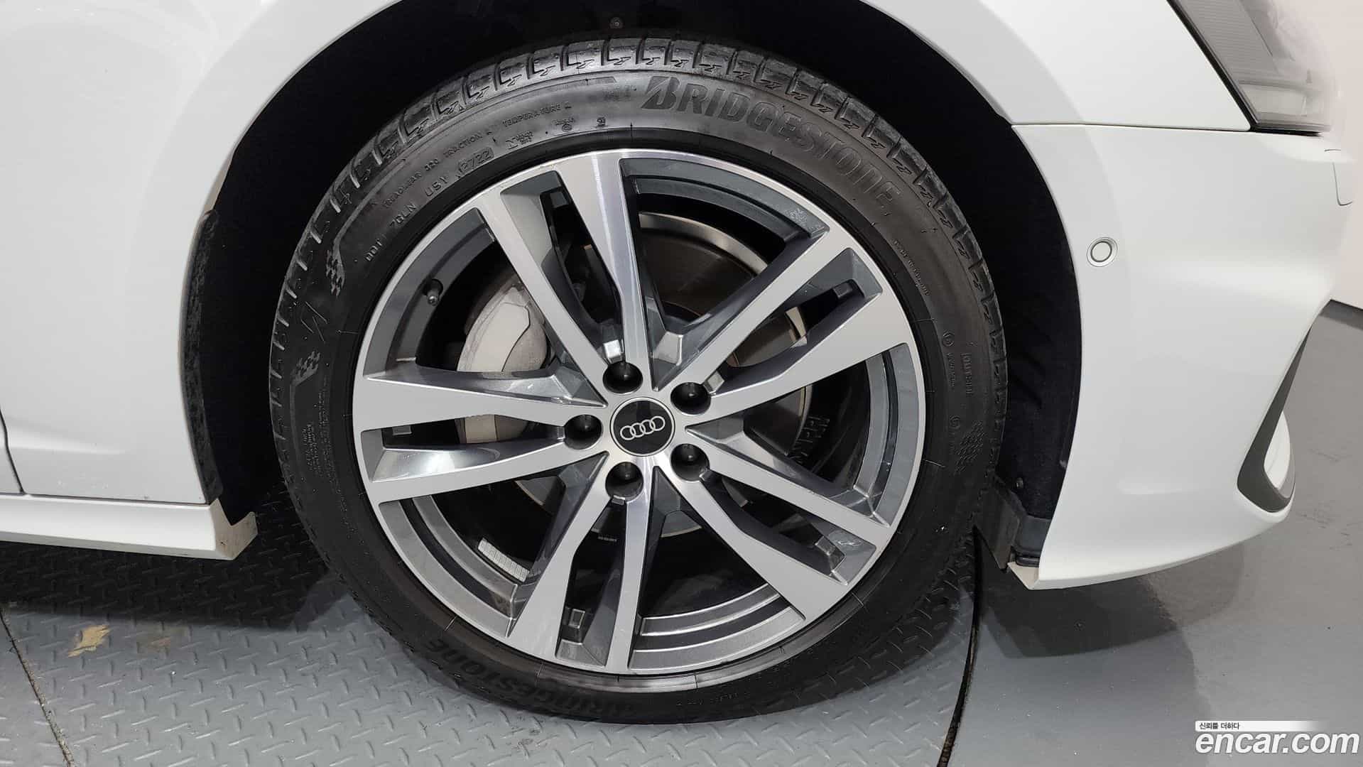 A6 Audi 2022.11-OUTER-005