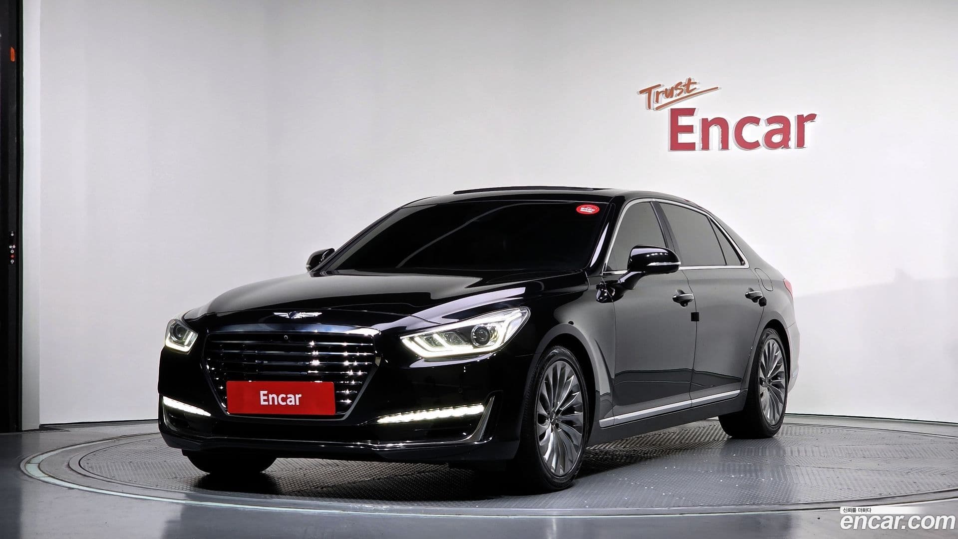 Main__Slider__Photo:EQ900 Genesis 2016.5-0