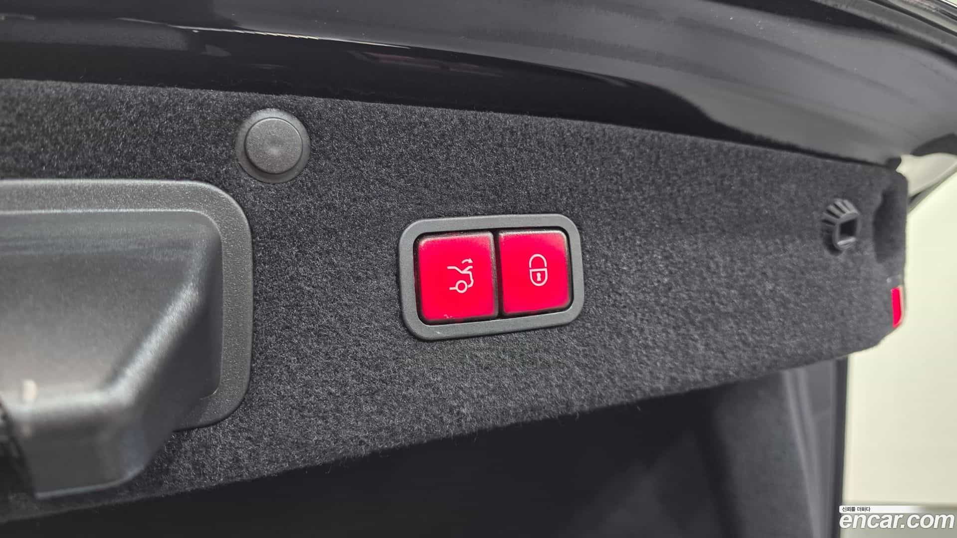 S-Class Mercedes-Benz 2014.10-OPTION-024