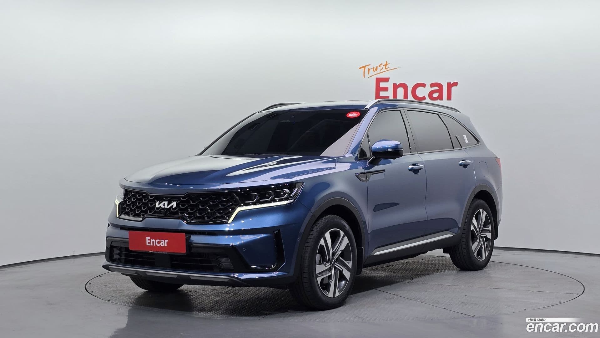 Main__Slider__Photo:Sorento Kia 2023.1-0