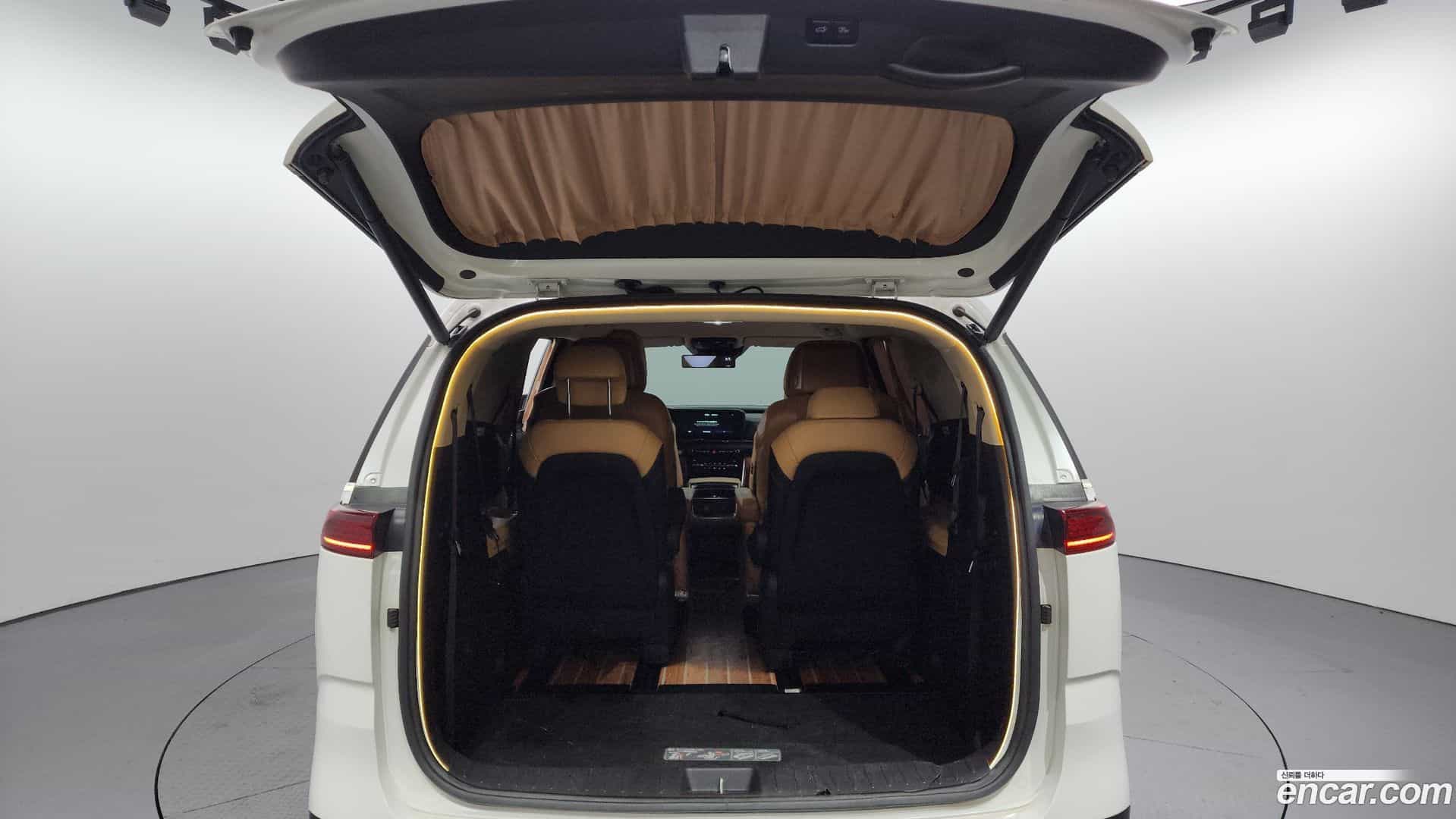 Canival Kia 2023.5-OPTION-024