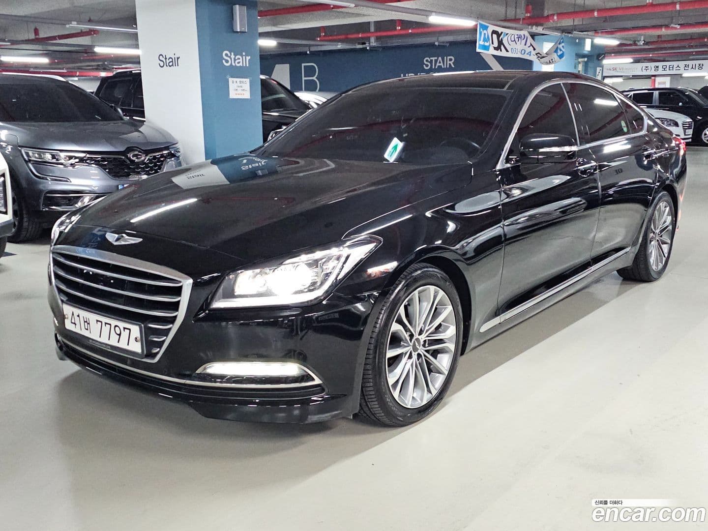 Main__Slider__Photo:Genesis Hyundai 2014.0-0