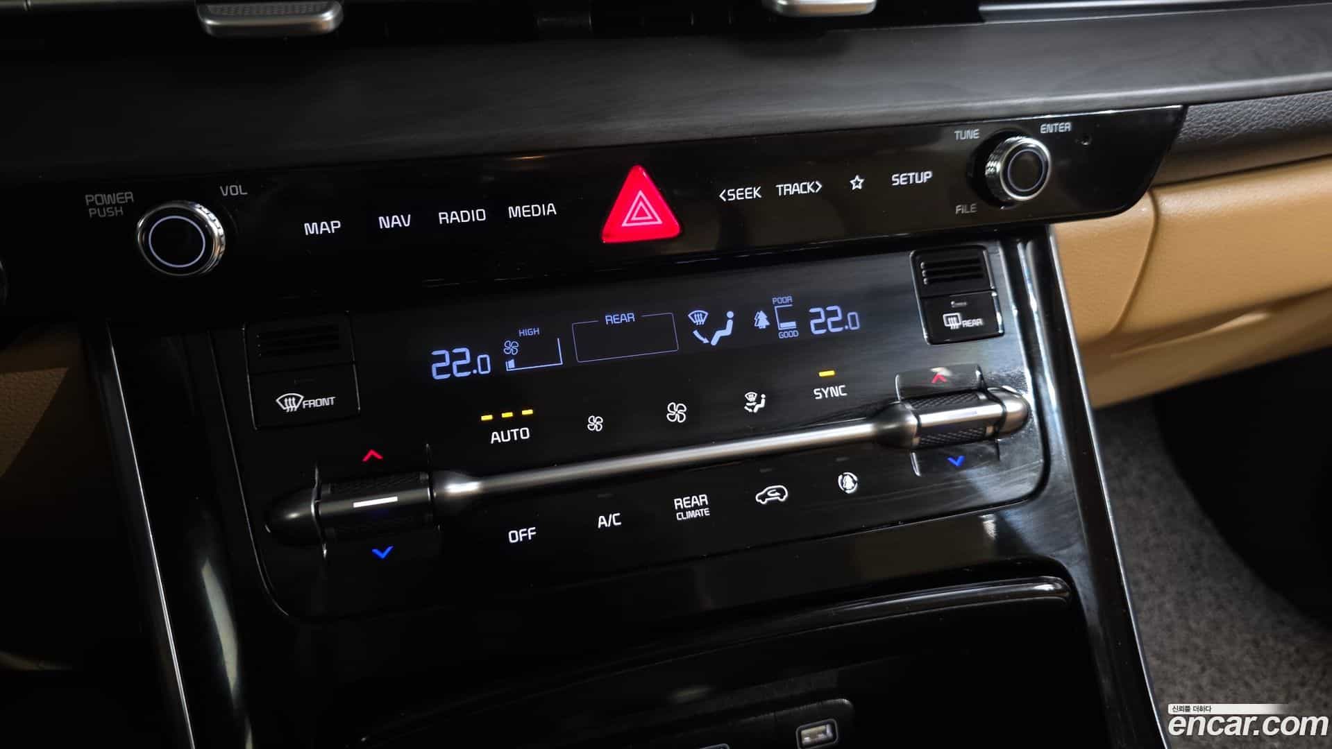 Canival Kia 2020.8-OPTION-022