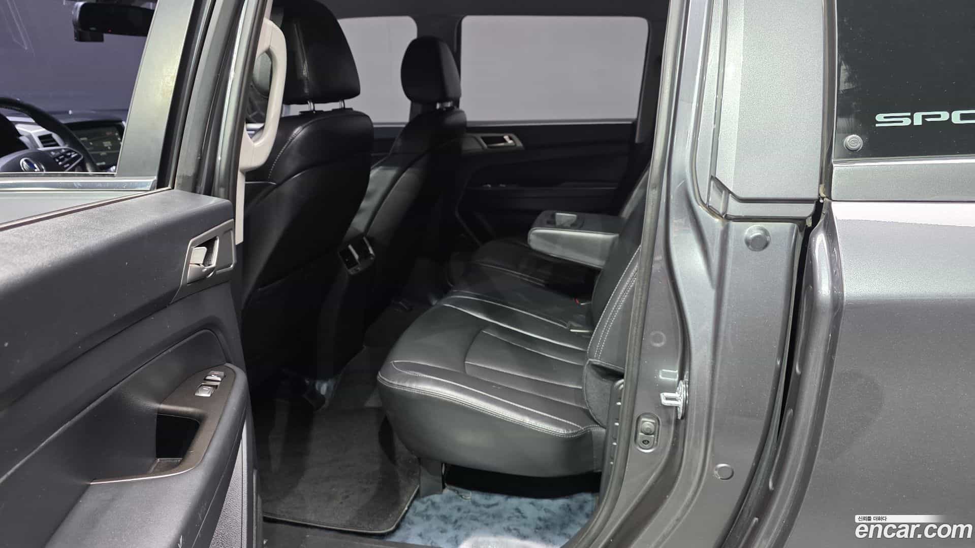 Rexton KG Mobility 2018.2-OPTION-016