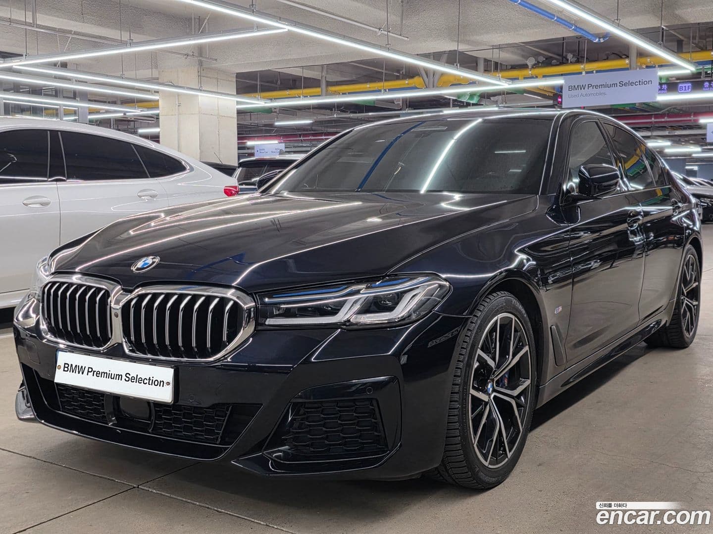 Main__Slider__Photo:5-Series BMW 2023.1-0