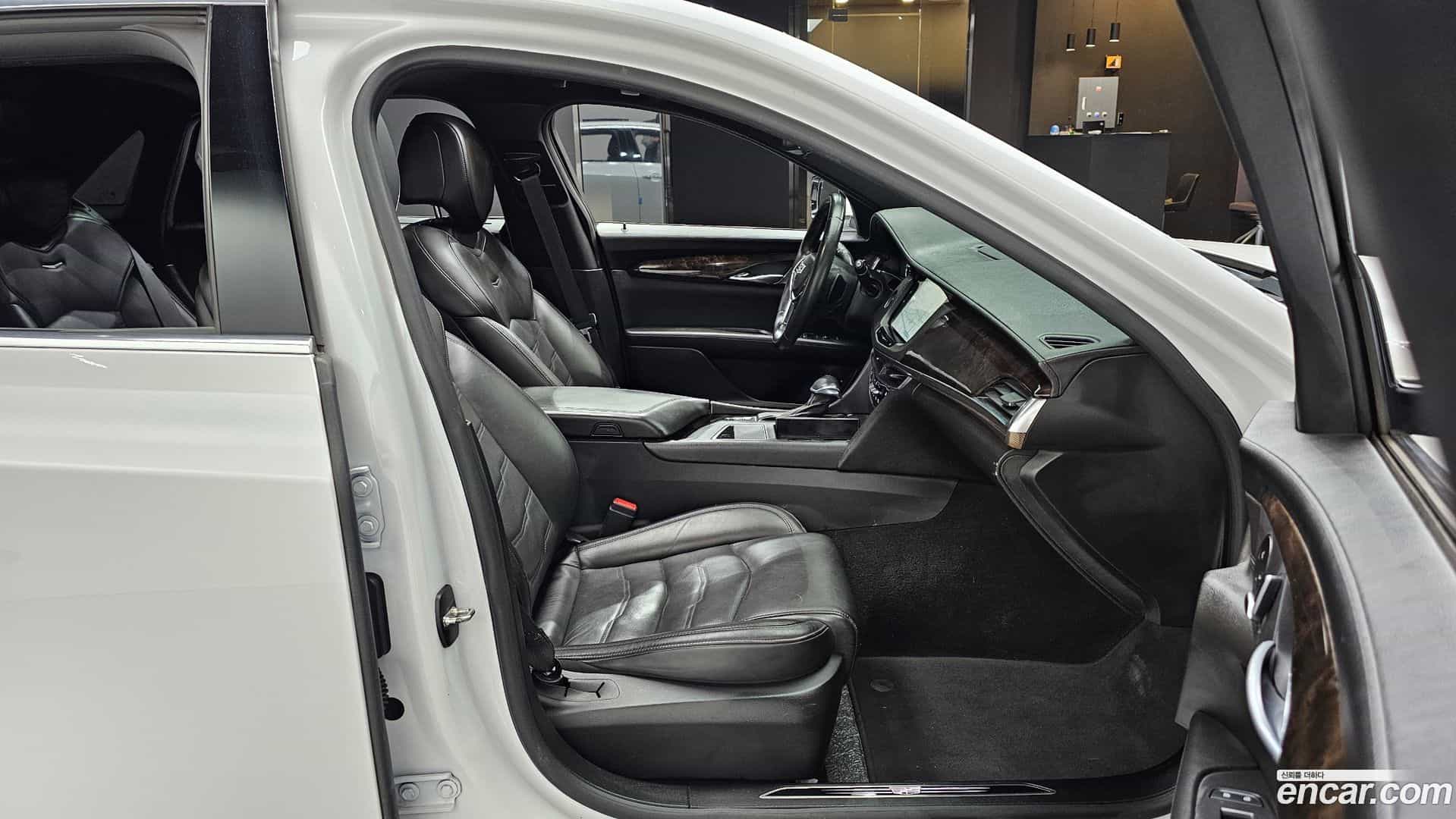 CT6 Cadillac 2018.6-INNER-010