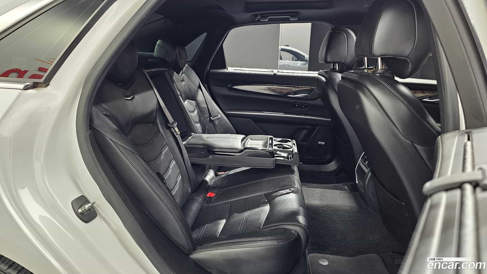 CT6 Cadillac 2018.6-OPTION-016