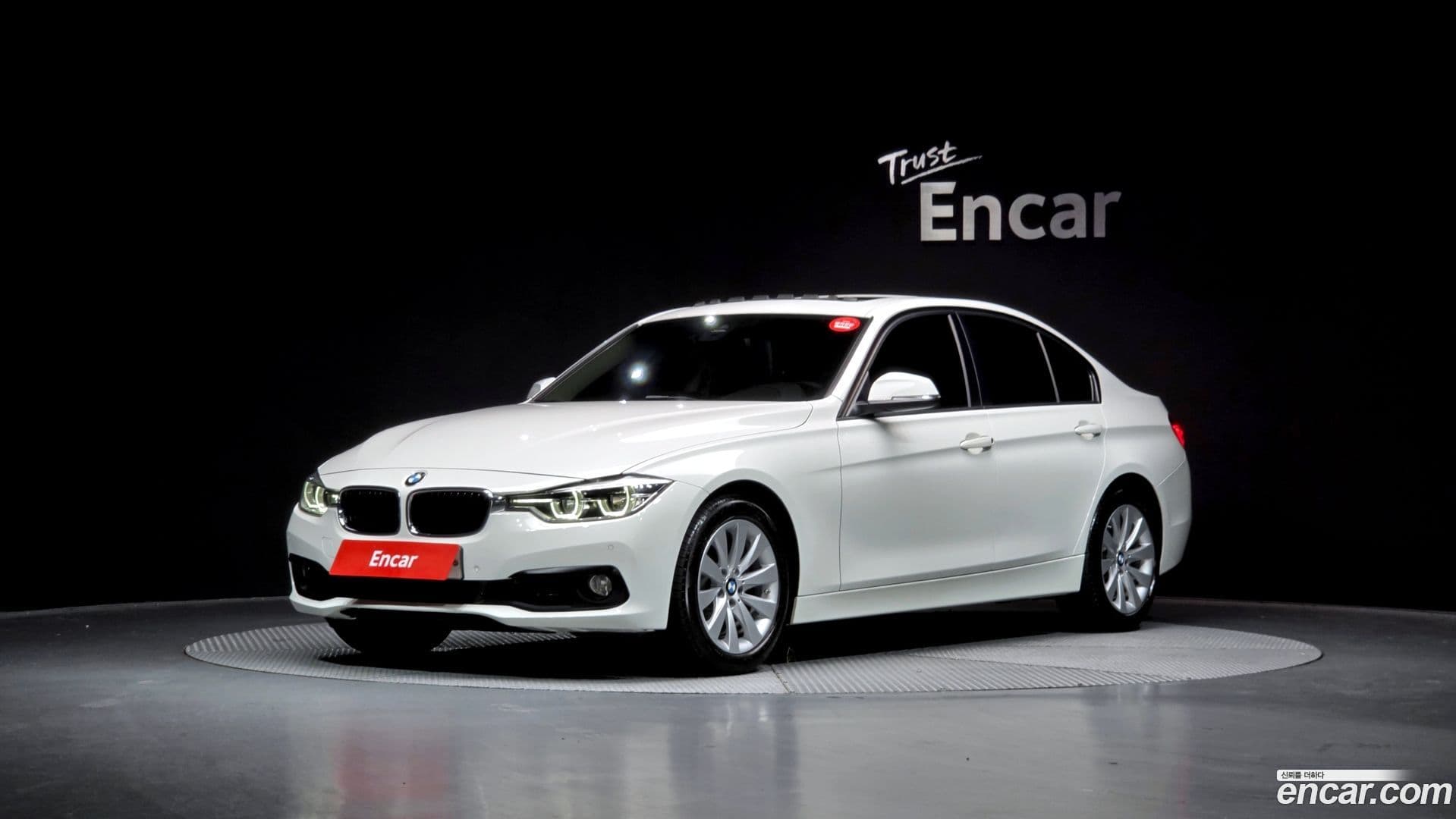 Main__Slider__Photo:3-Series BMW 2015.10-0
