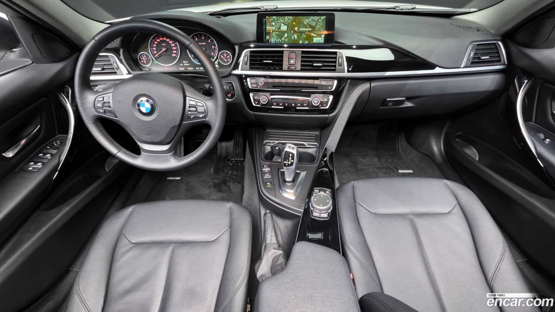 3-Series BMW 2015.10-INNER-007
