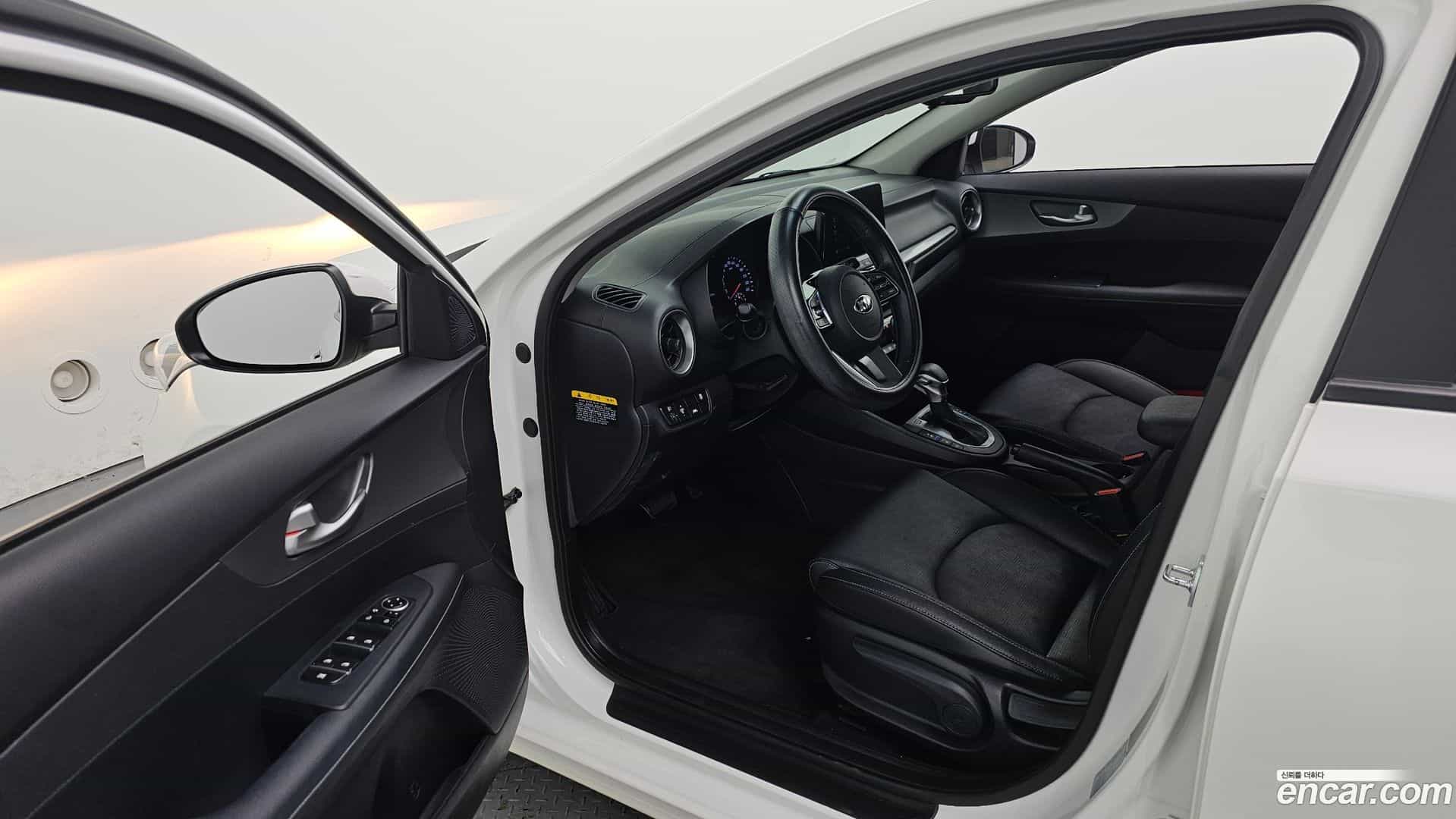 K3 Kia 2018.10-INNER-010