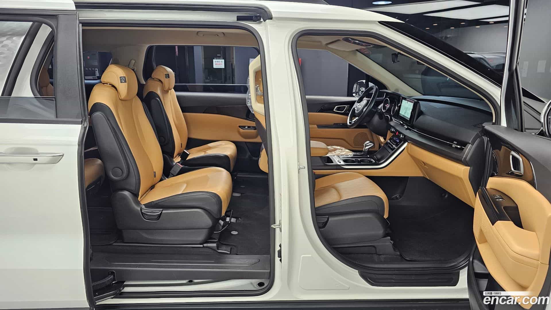 Canival Kia 2022.10-OPTION-016