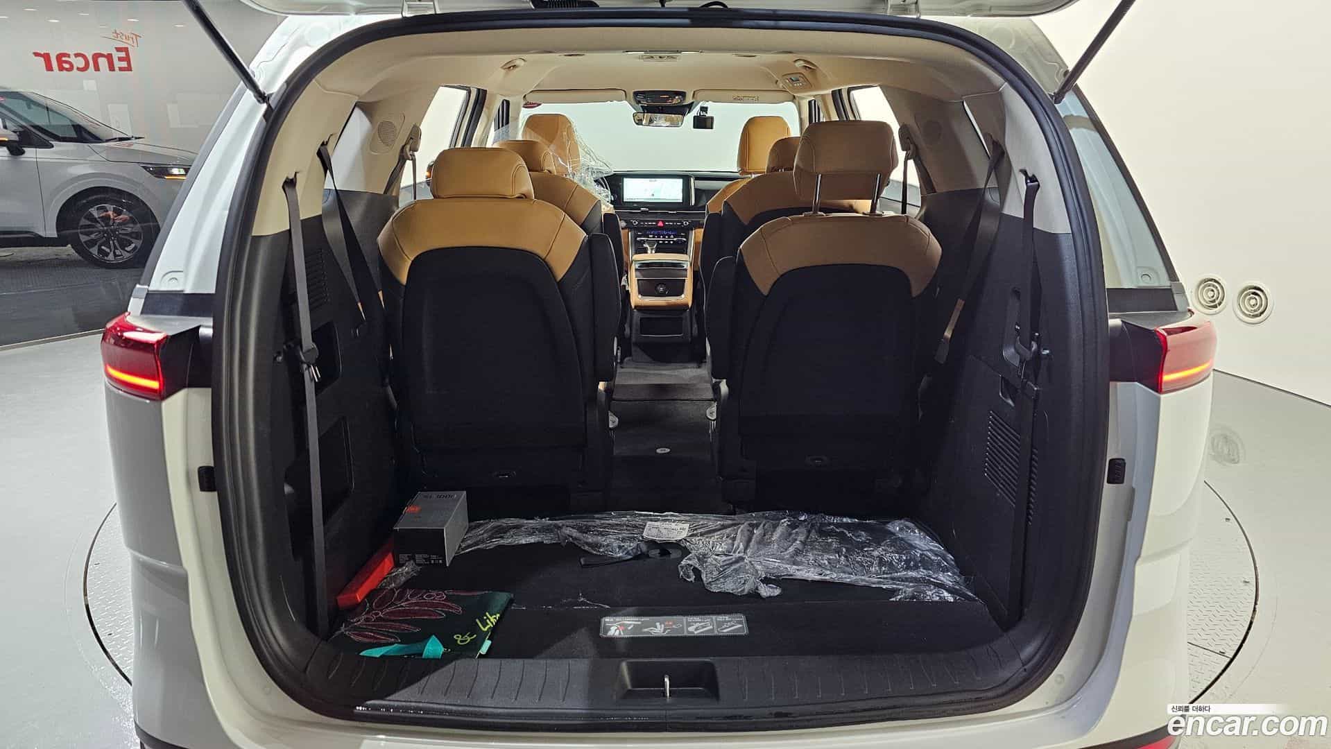 Canival Kia 2022.10-OPTION-024