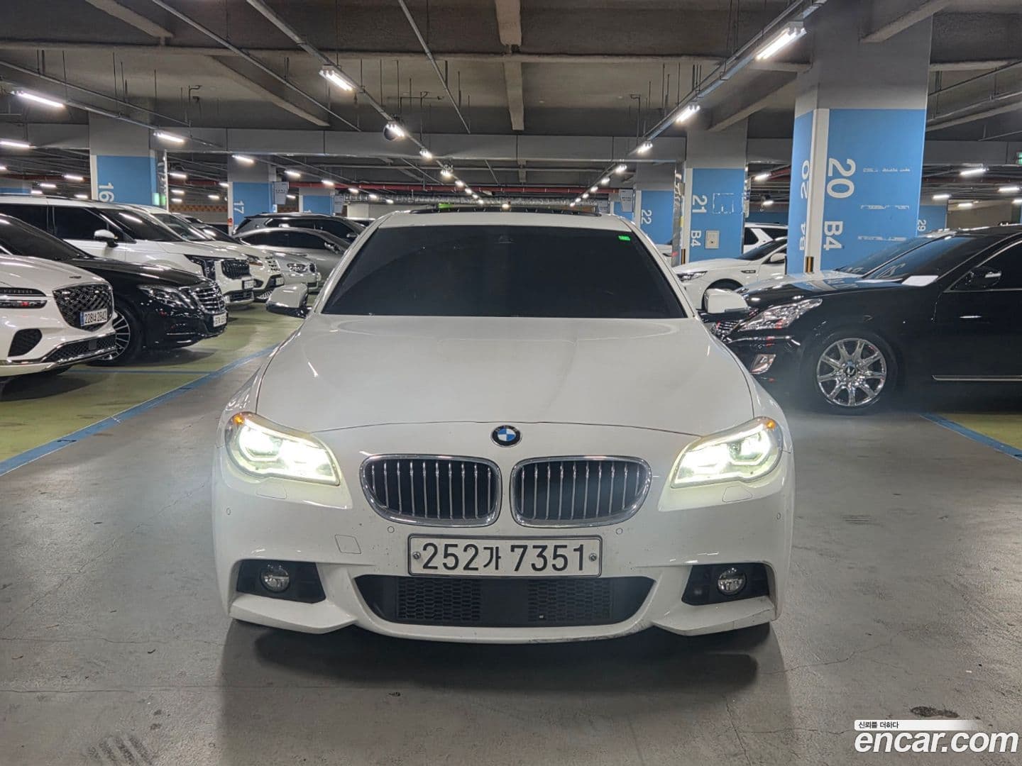 Main__Slider__Photo:5-Series BMW 2016.9-0