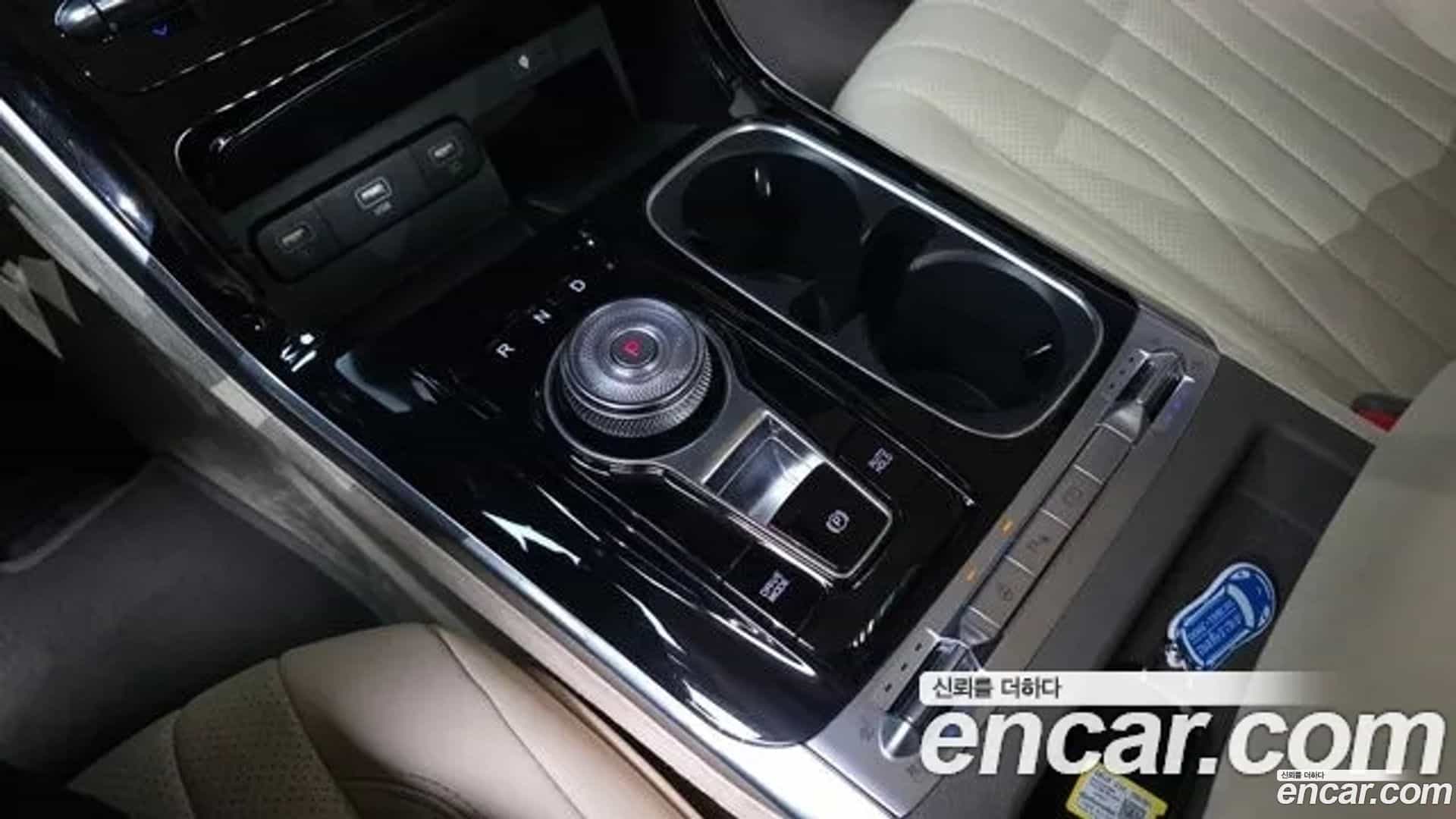 Canival Kia 2022.10-INNER-009