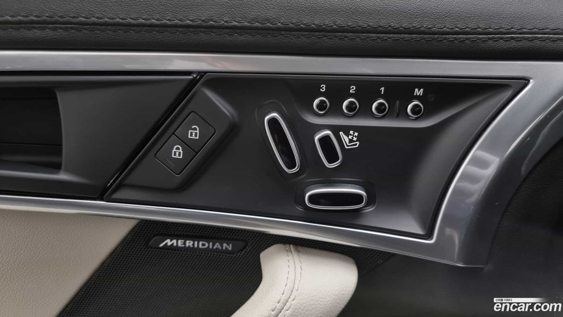 F-TYPE Jaguar 2023.4-OPTION-022