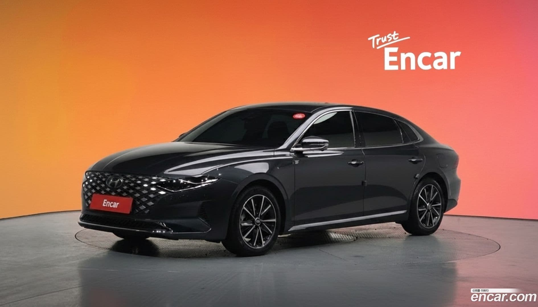 Main__Slider__Photo:Grandeur Hyundai 2020.9-0