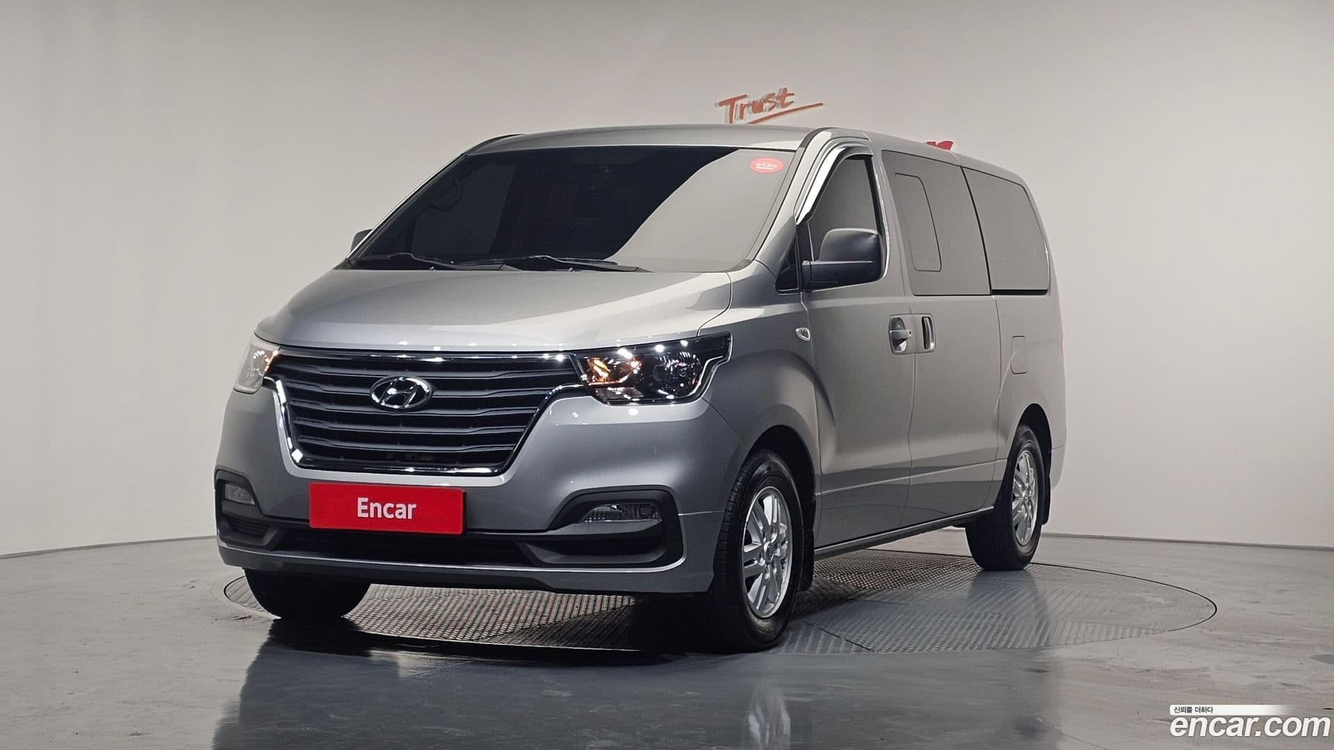 Main__Slider__Photo:Starex Hyundai 2019.11-0