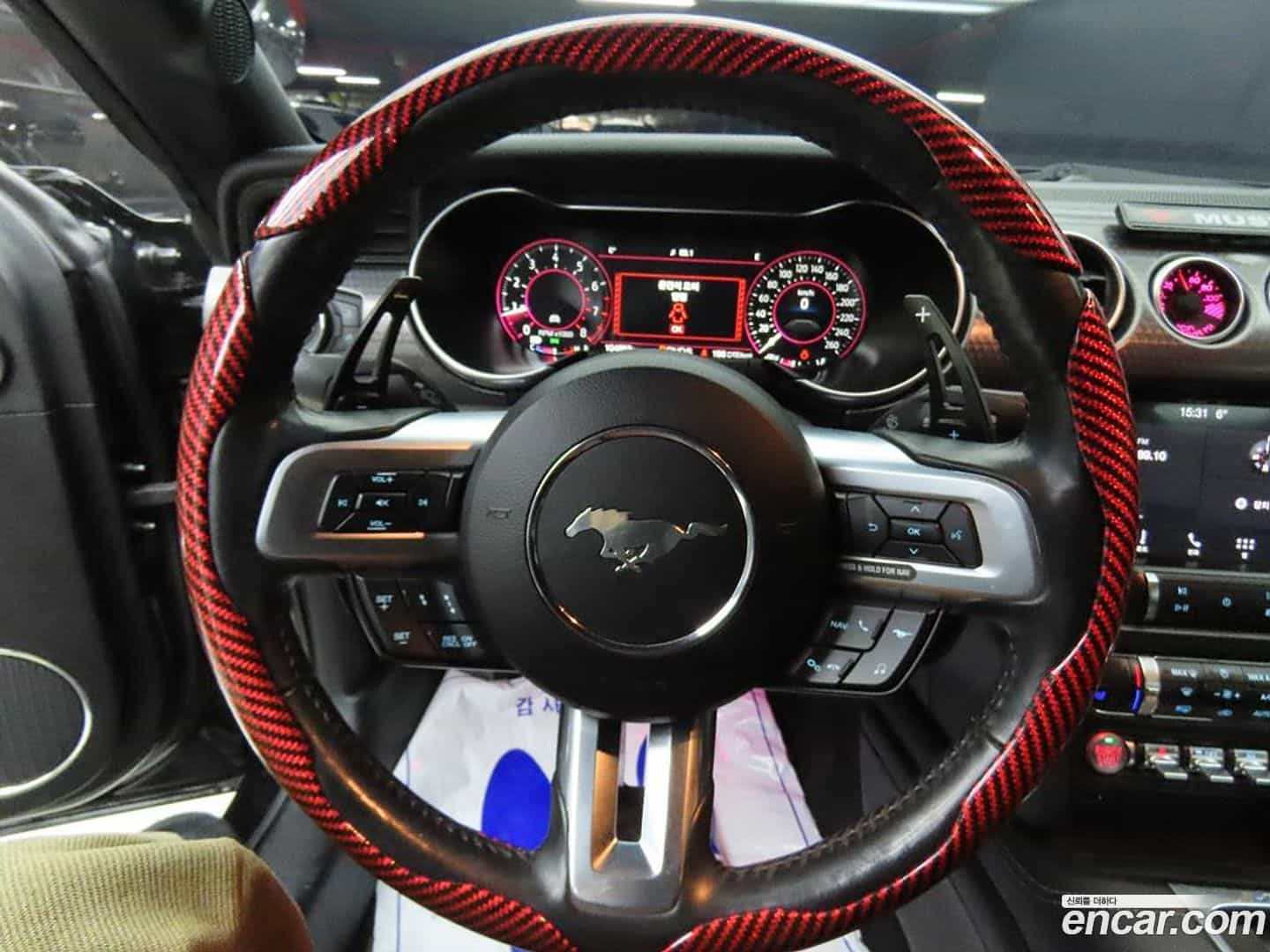Mustang Ford 2019.3-INNER-007
