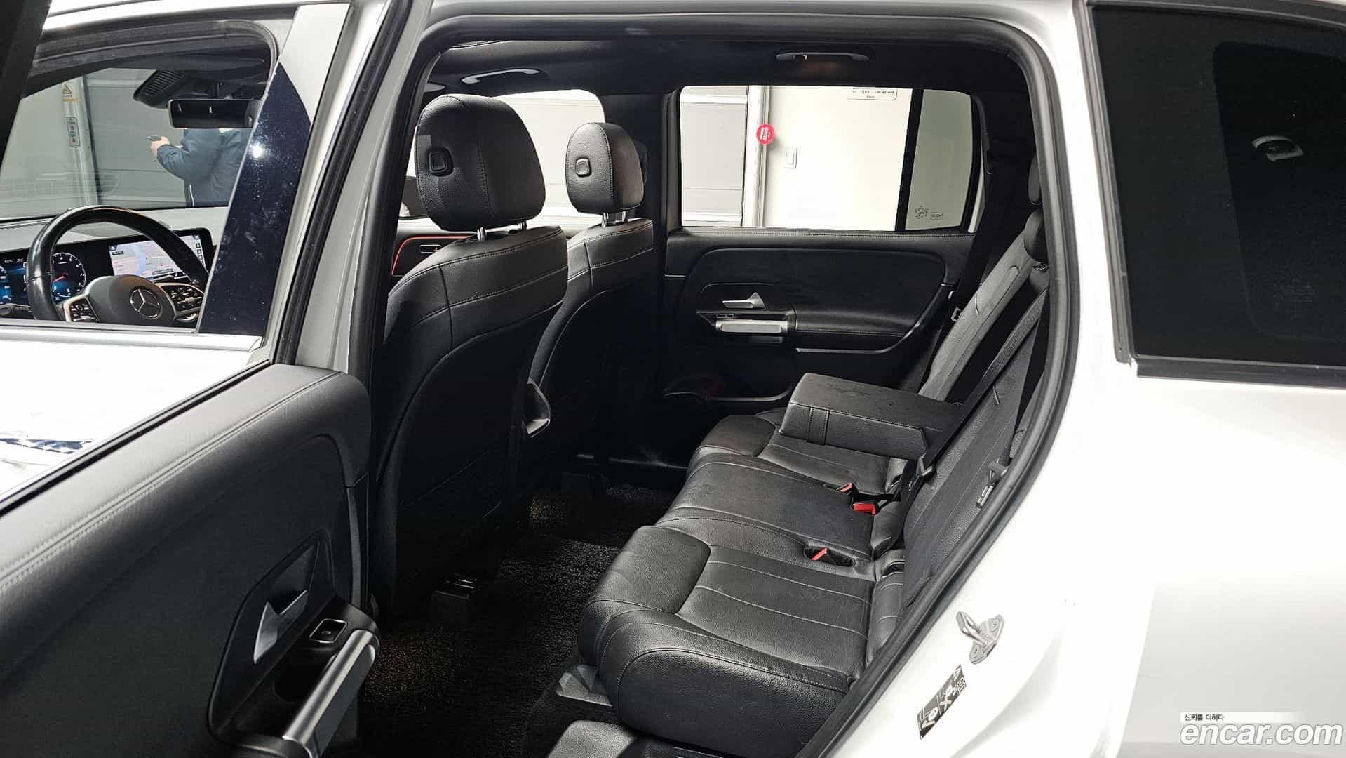 GLB-Class Mercedes-Benz 2021.1-OPTION-015