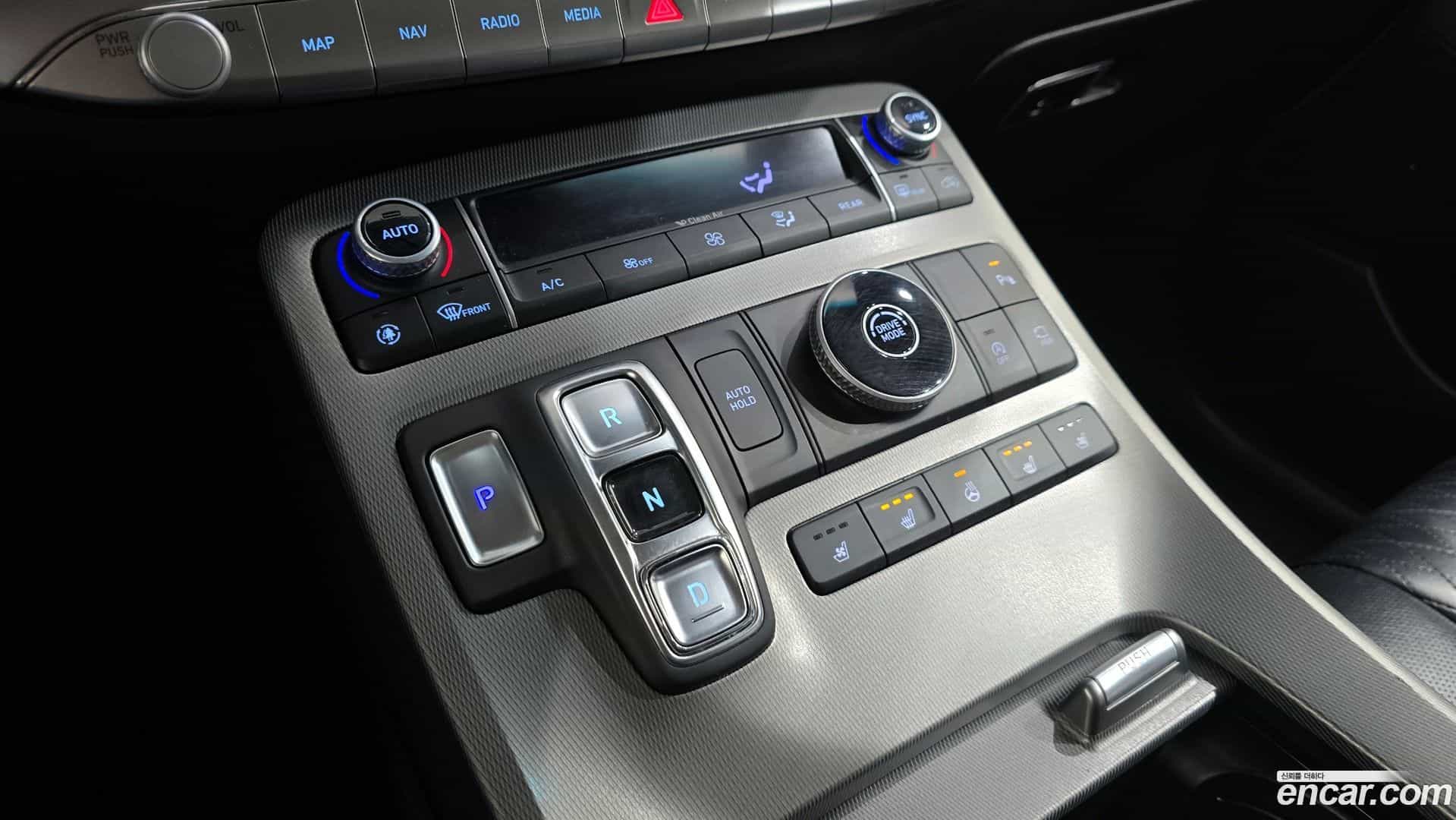 Palisade Hyundai 2019.1-INNER-009