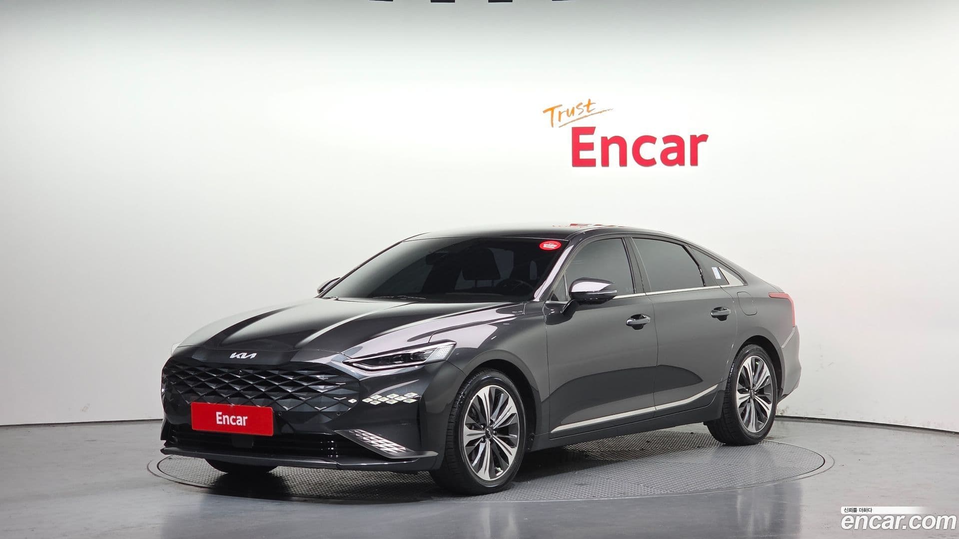 Main__Slider__Photo:K8 Kia 2021.9-0
