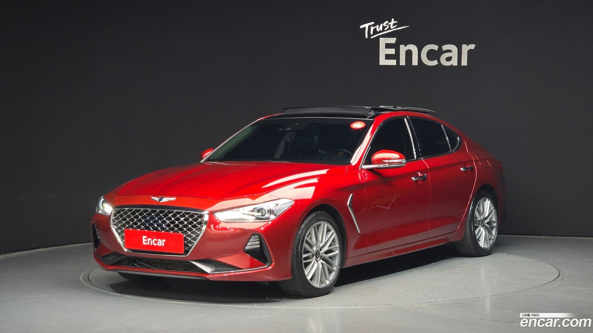Main__Slider__Photo:G70 Genesis 2019.5-0