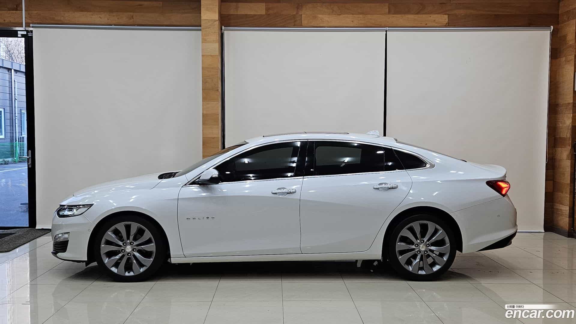 Malibu Chevrolet 2019.3-OUTER-005