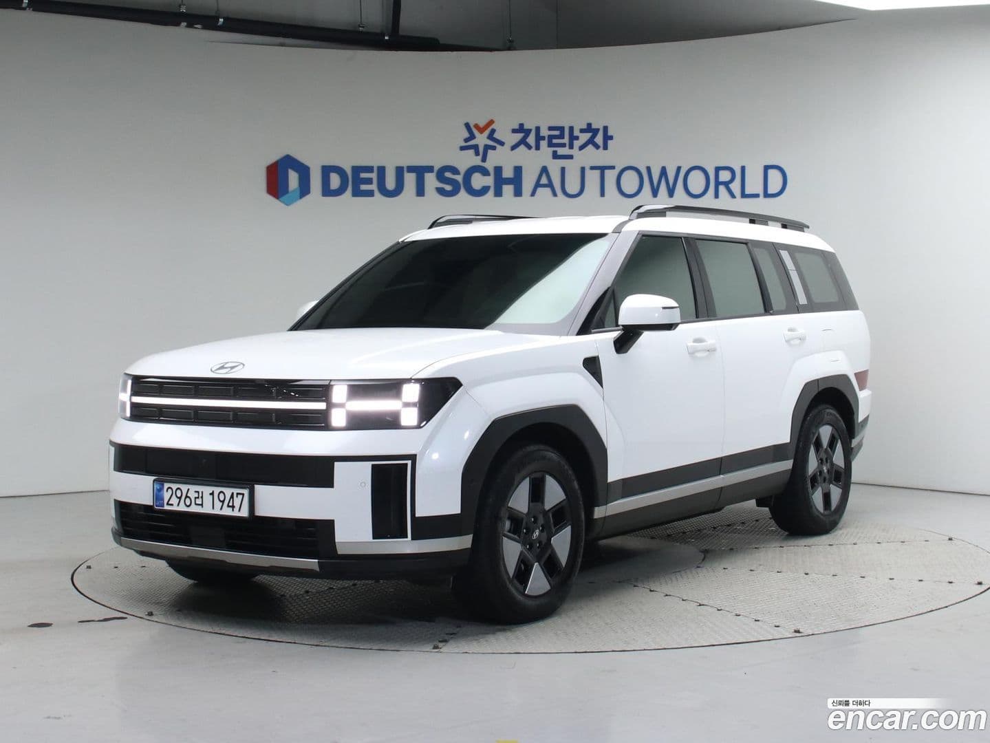 Main__Slider__Photo:Santafe Hyundai 2024.2-0