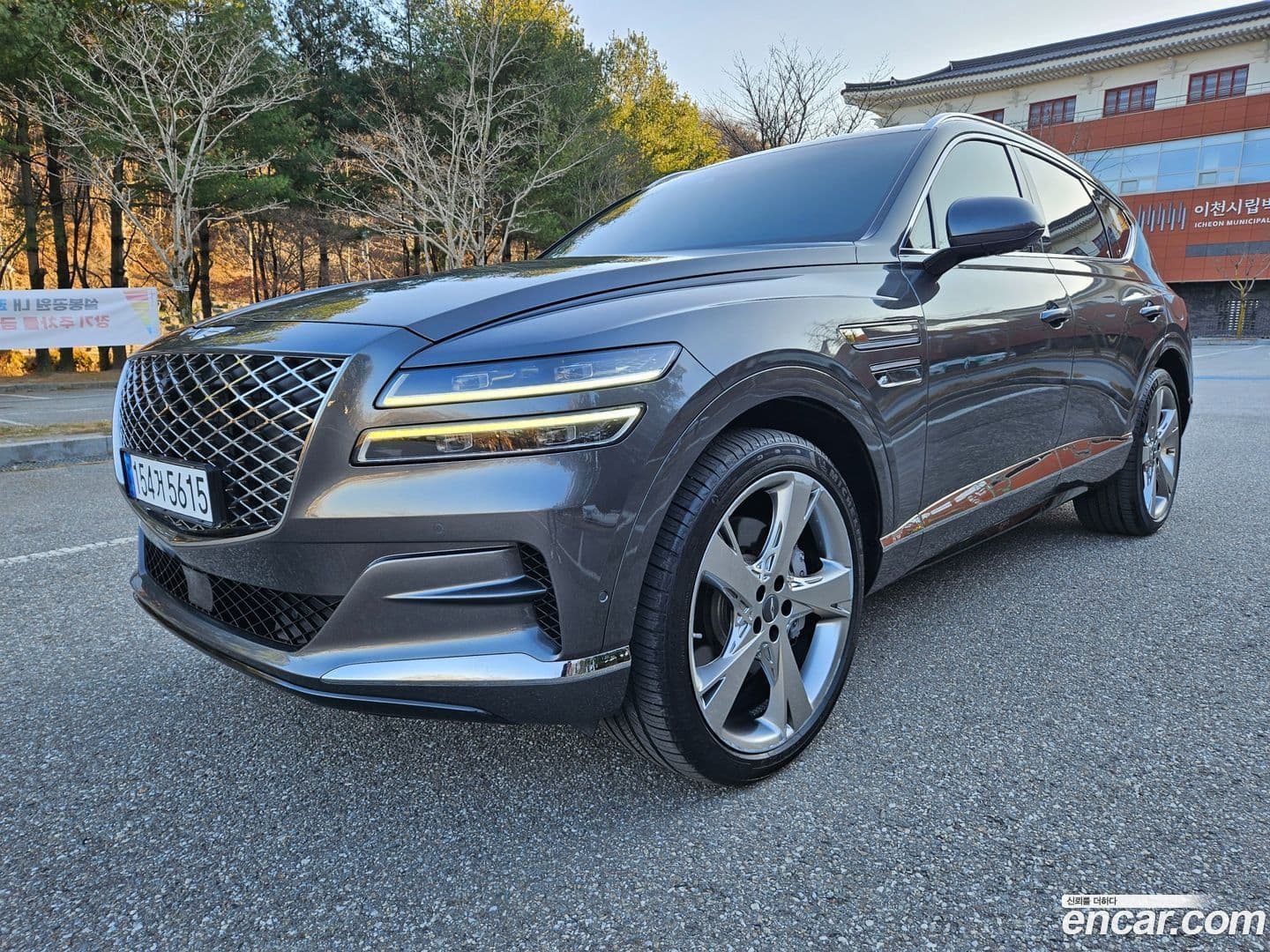 Main__Slider__Photo:GV80 Genesis 2022.2-0