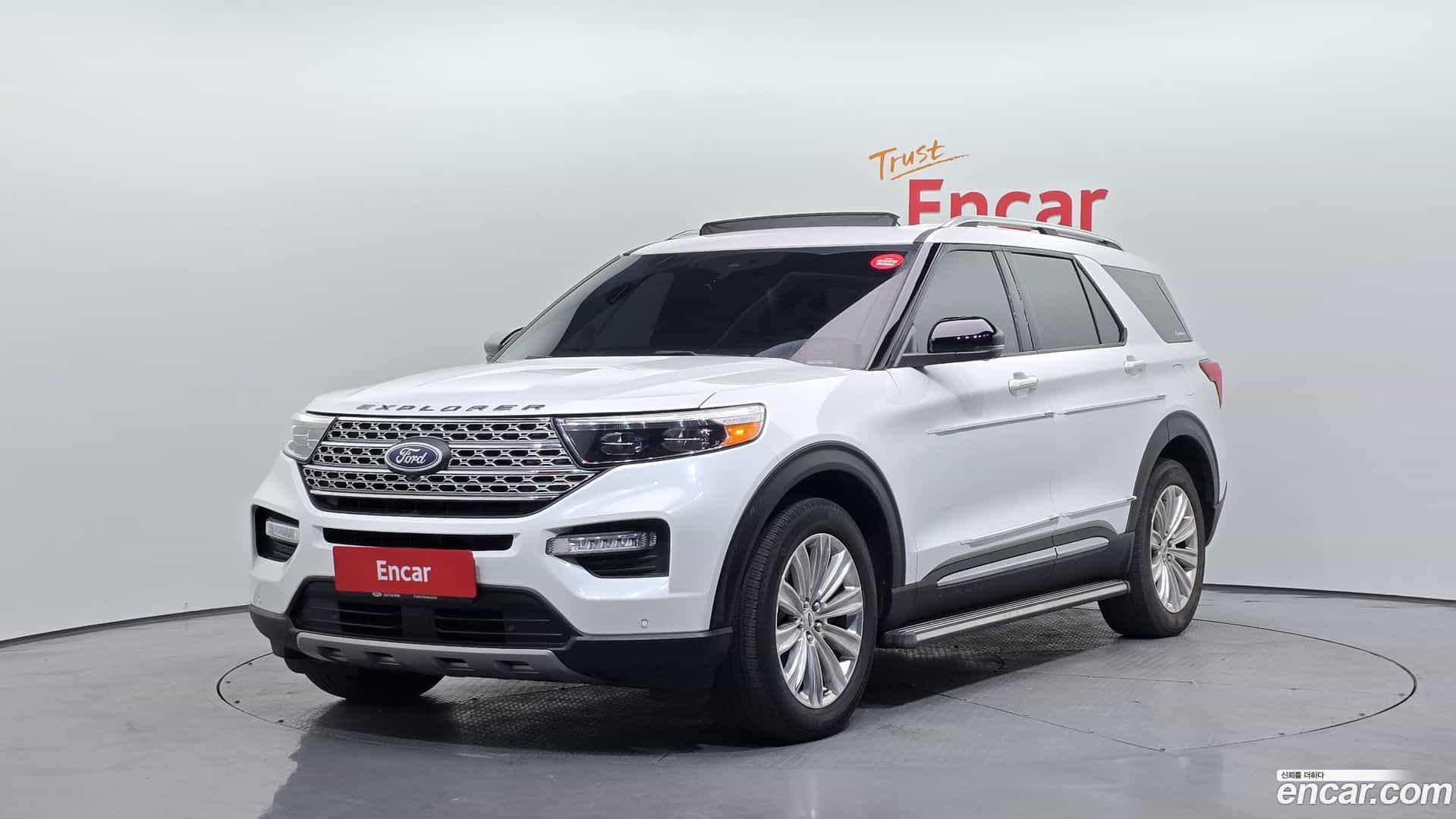 Explorer Ford 2019.11-OUTER-001