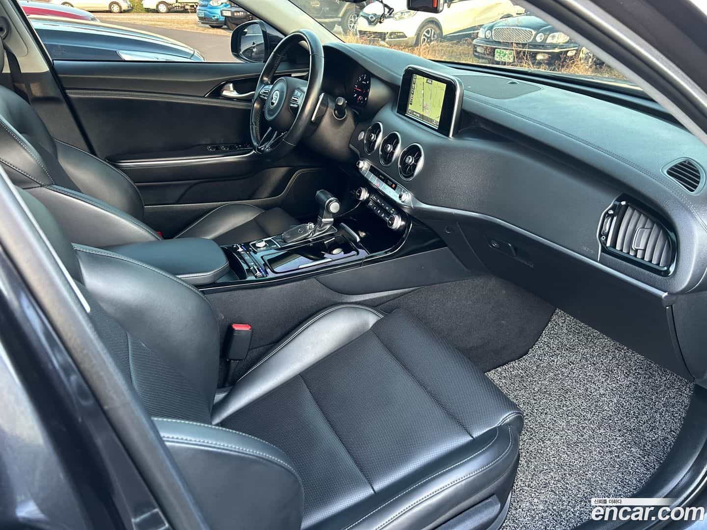 Stinger Kia 2018.0-INNER-008