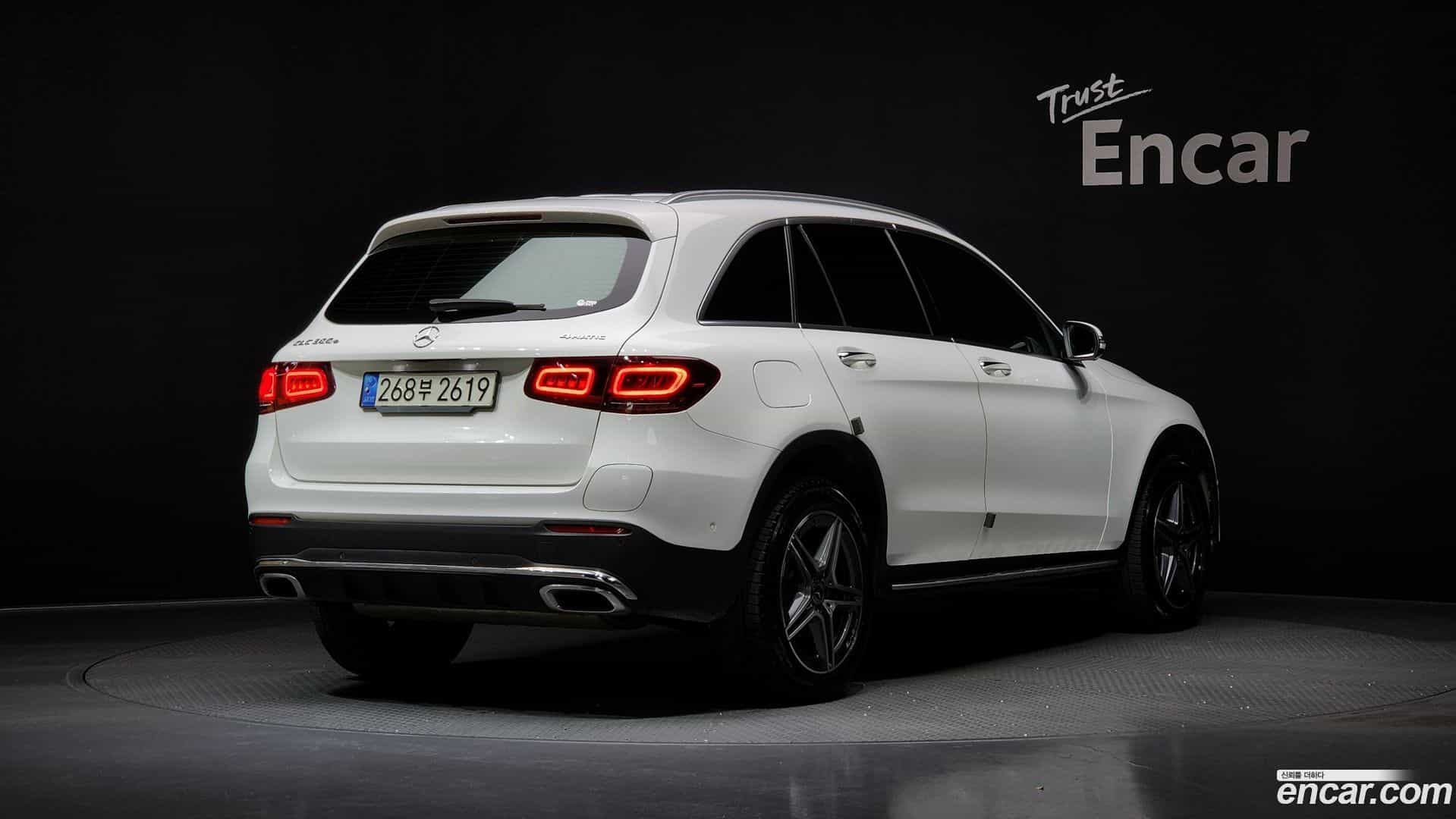 GLC-Class Mercedes-Benz 2022.7-OUTER-002