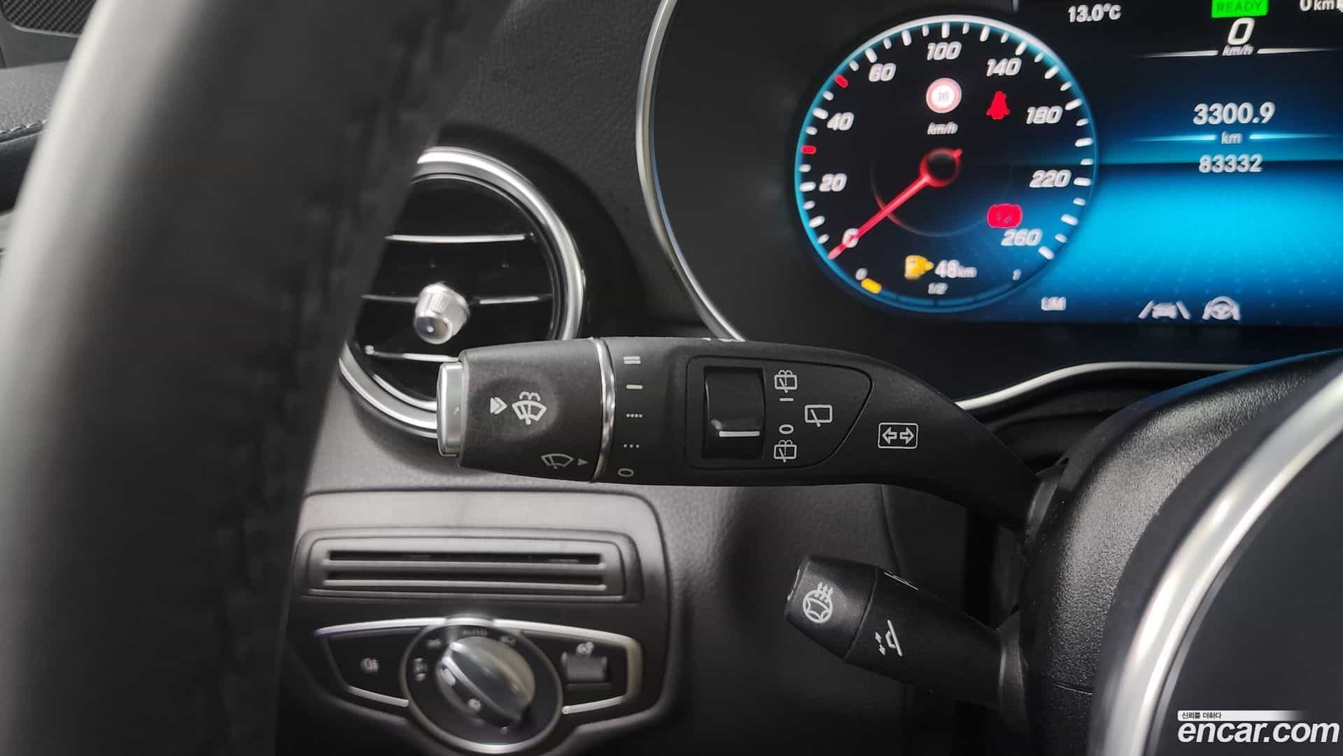 GLC-Class Mercedes-Benz 2022.7-OPTION-023